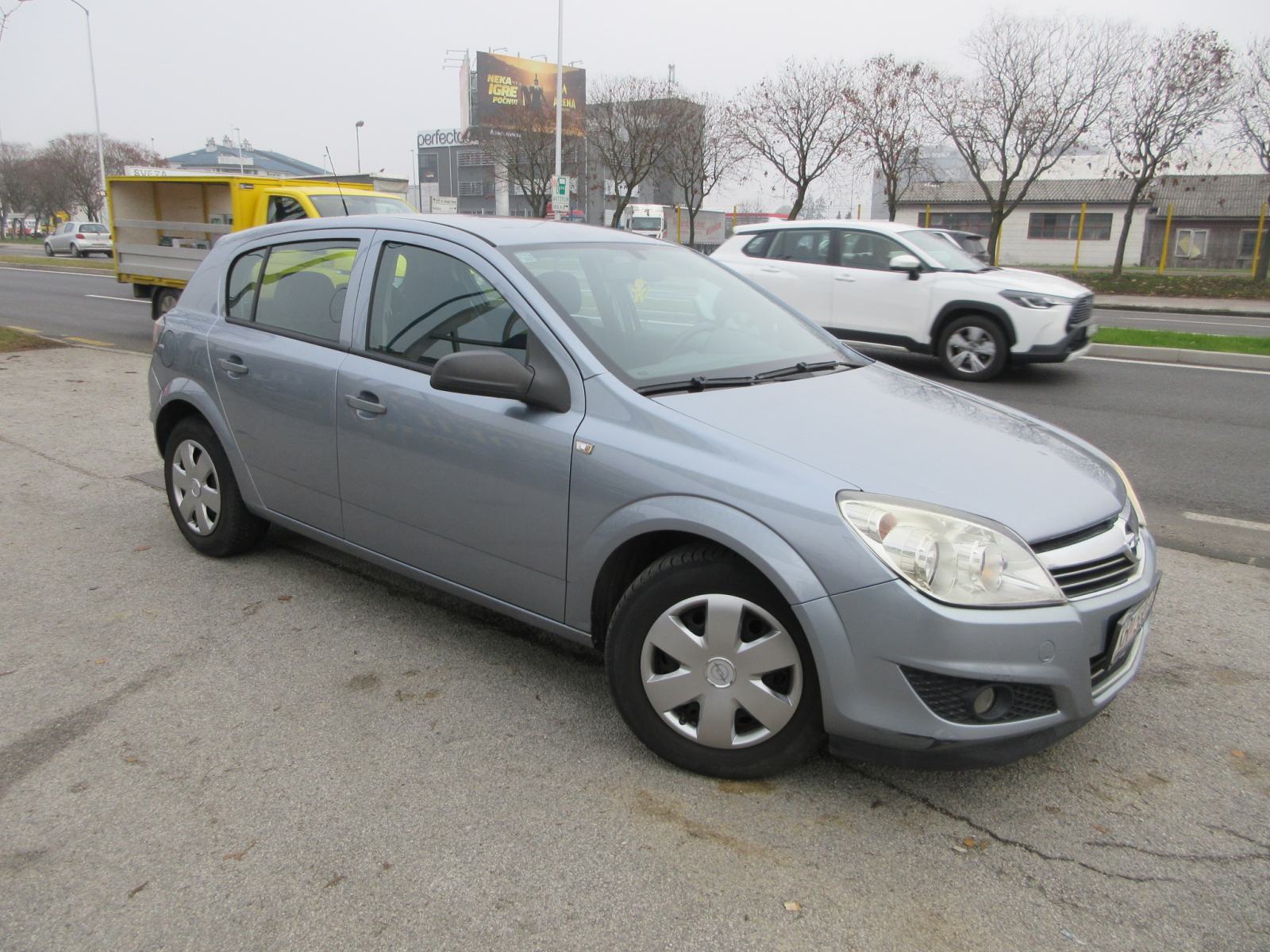 Opel Astra 1,7 CDTI,Klima, fotografija 2