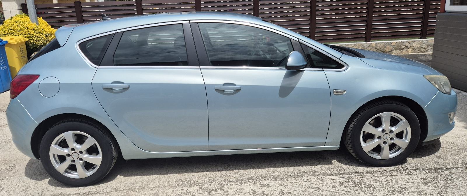 Opel Astra 1,7 CDTI, fotografija 2