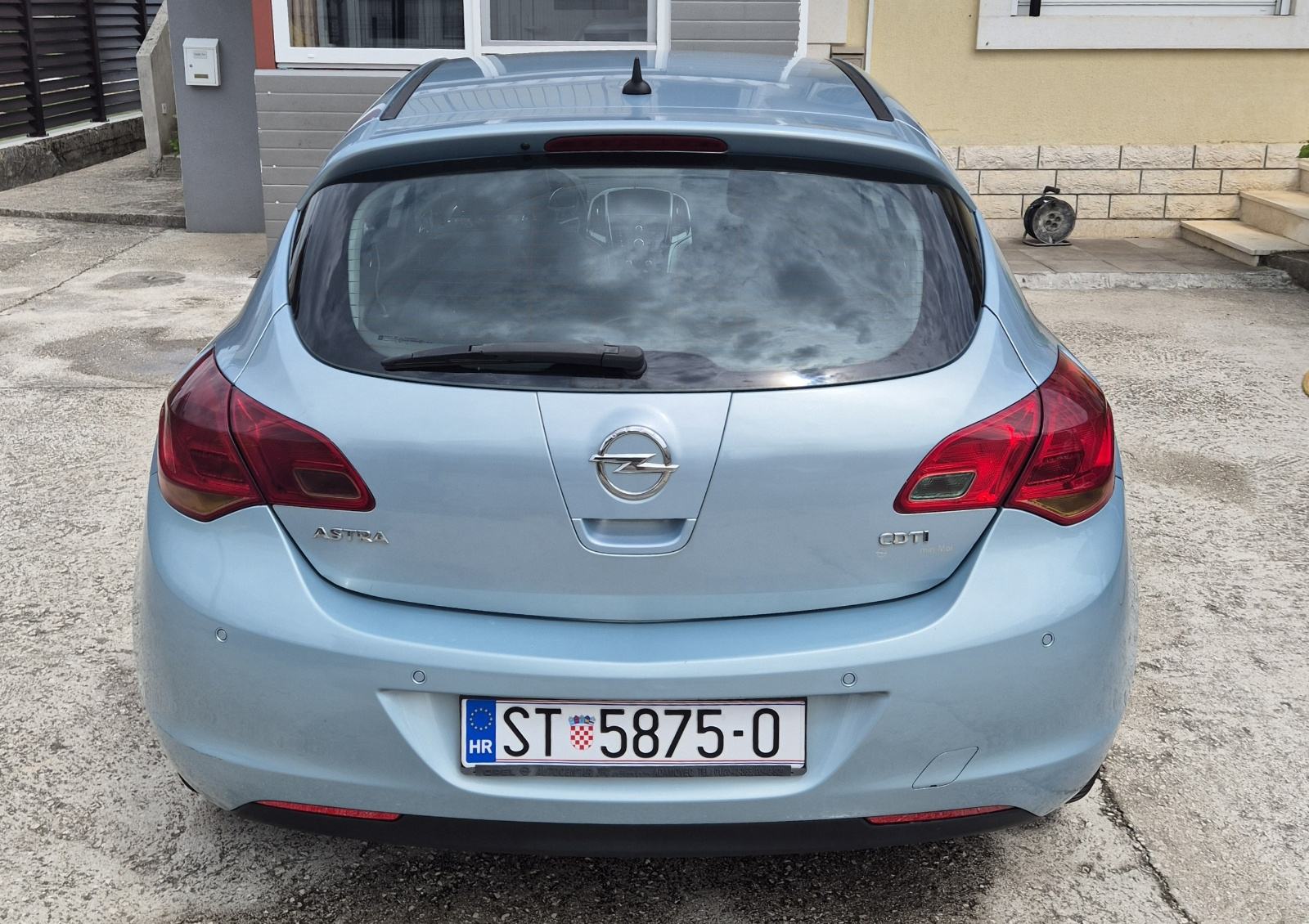 Opel Astra 1,7 CDTI, fotografija 1
