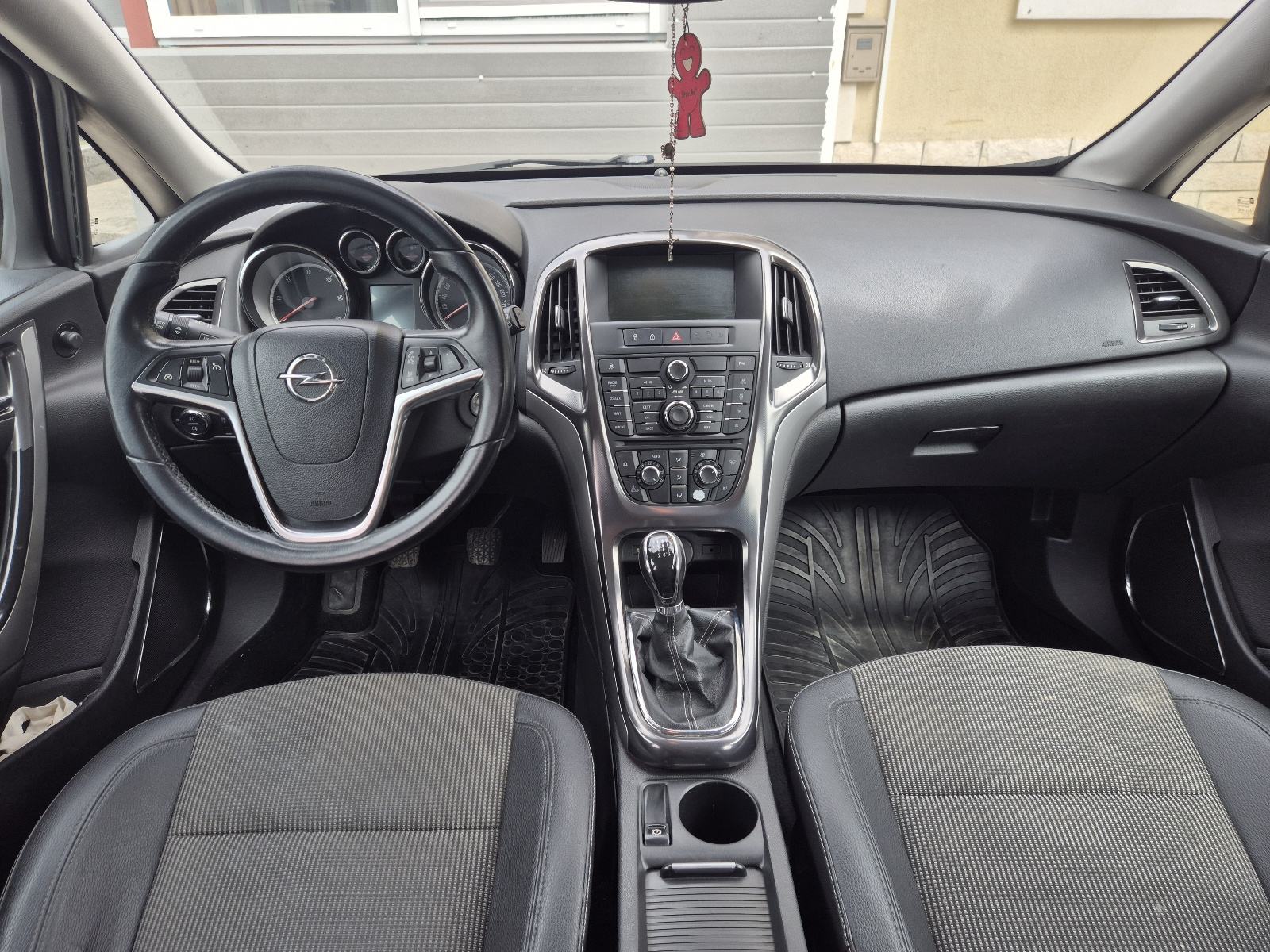 Opel Astra 1,7 CDTI, fotografija 11