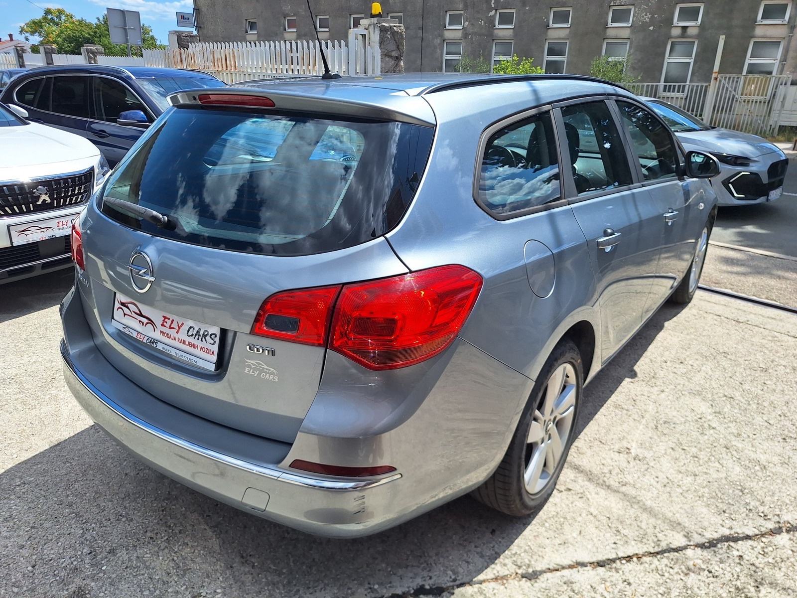 Opel Astra 1,7 CDTI, fotografija 5