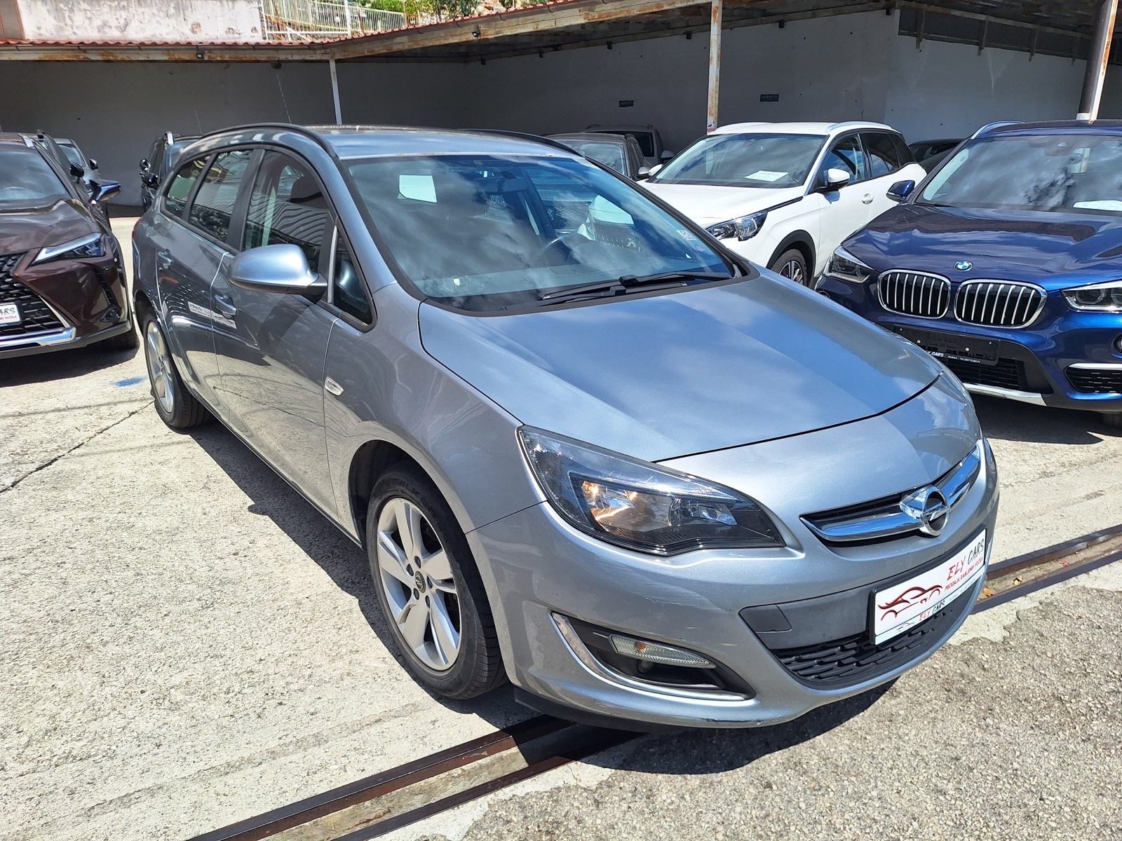 Opel Astra 1,7 CDTI, fotografija 3