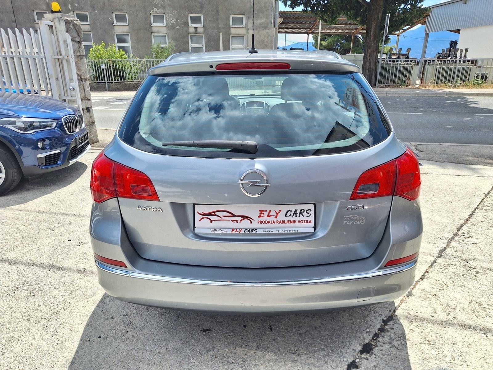 Opel Astra 1,7 CDTI, fotografija 8