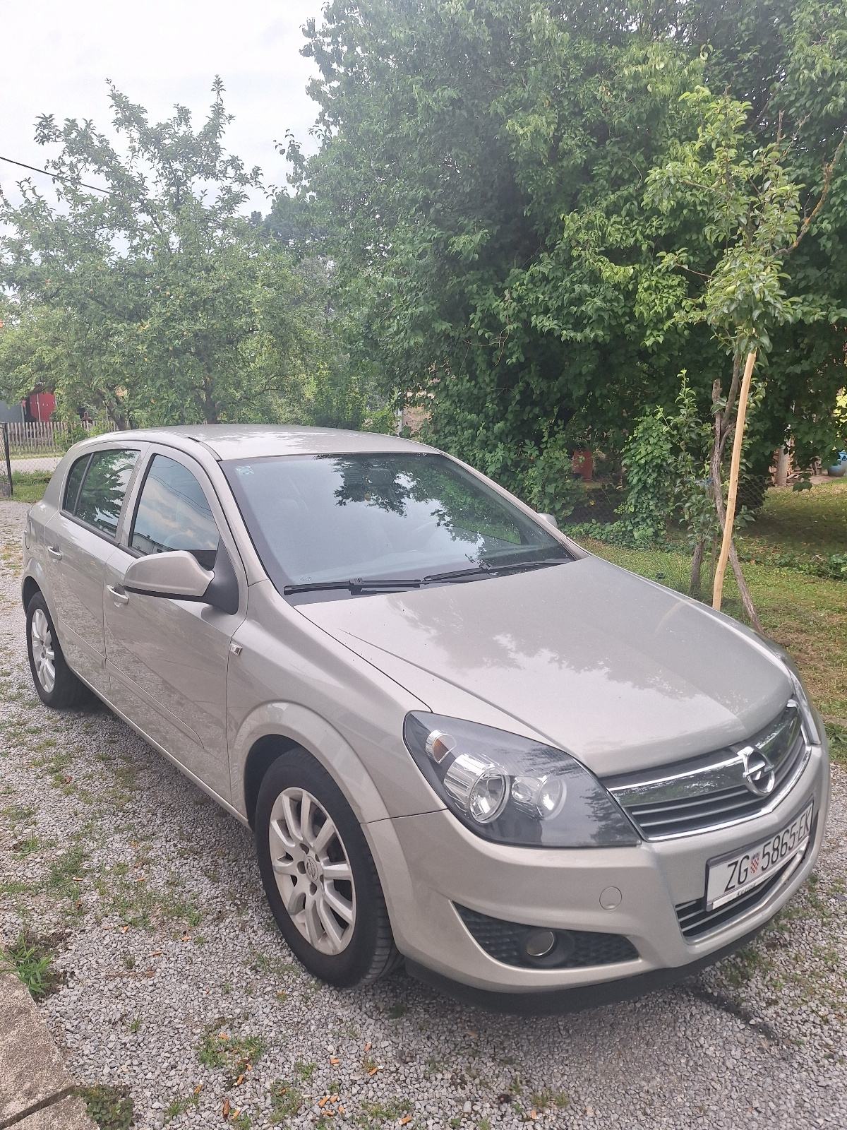 Opel Astra 1,7 CDTI, fotografija 2