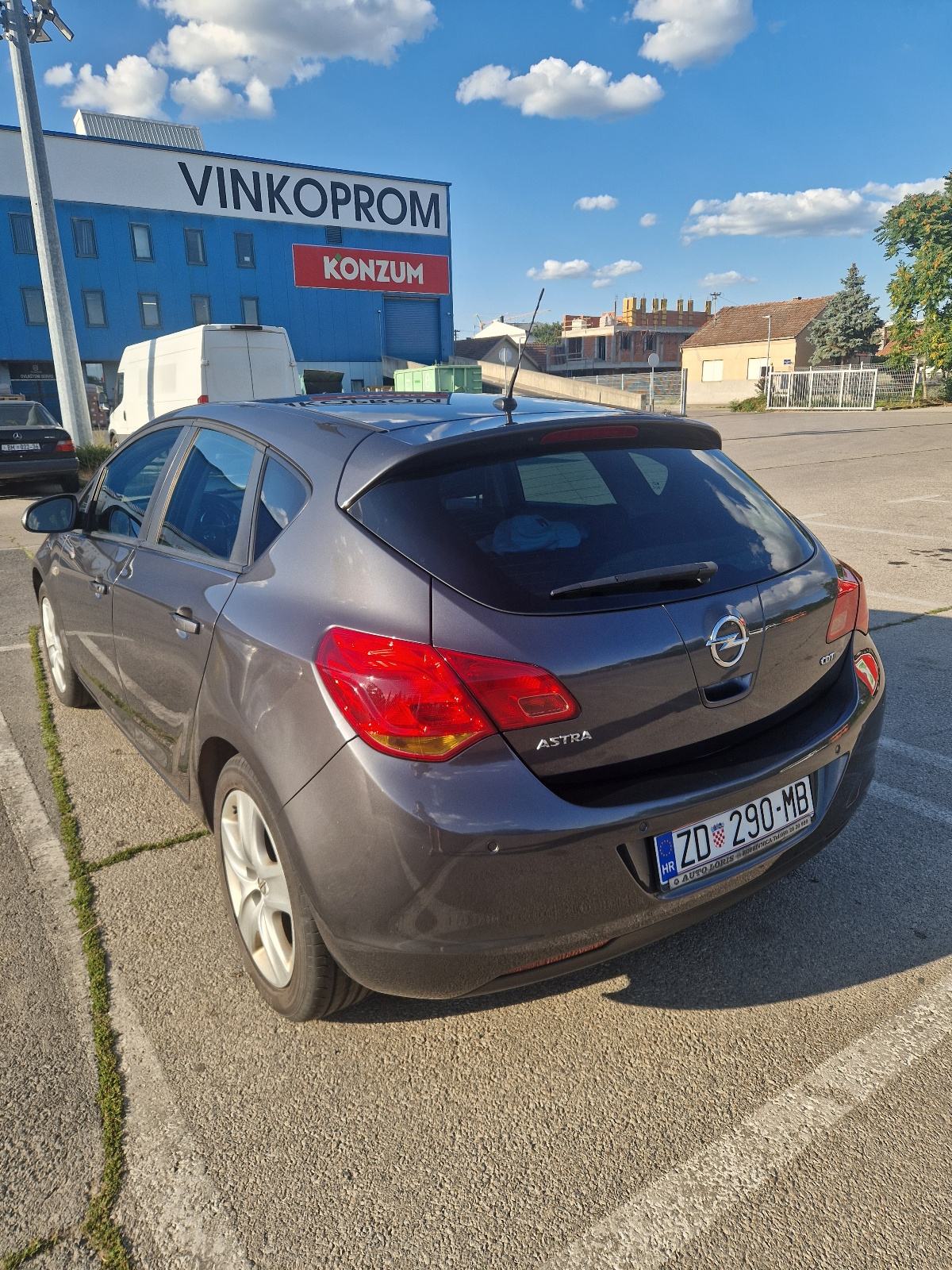 Opel Astra 1,7 CDTI, pogled izvana - slika 2