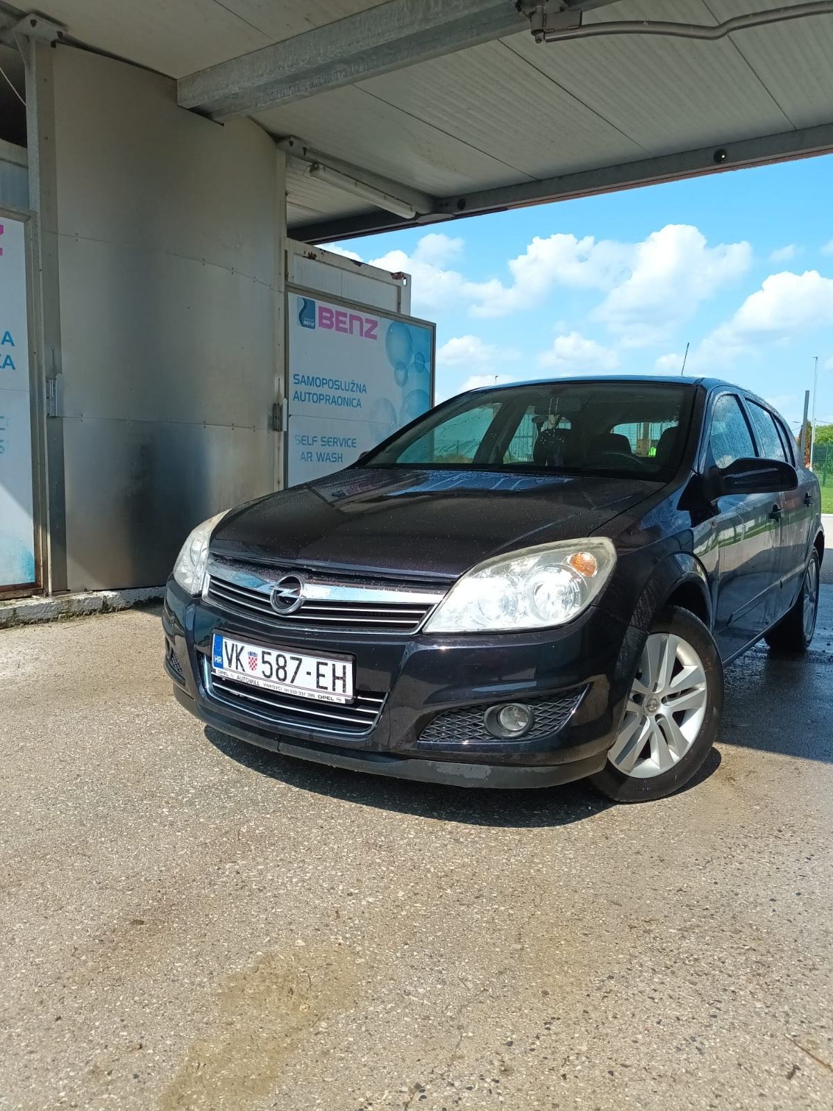Opel Astra 1,7 CDTI, fotografija 3
