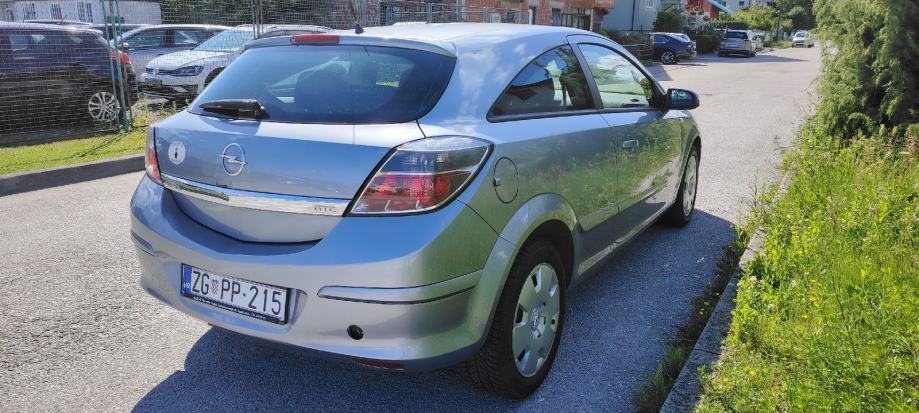 Opel Astra 1,7 CDTI, fotografija 9