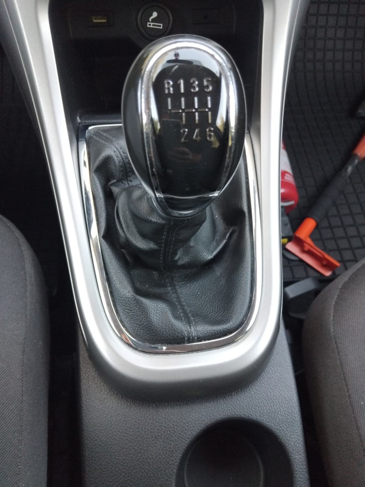 Opel Astra 1,7 CDTI, fotografija 4