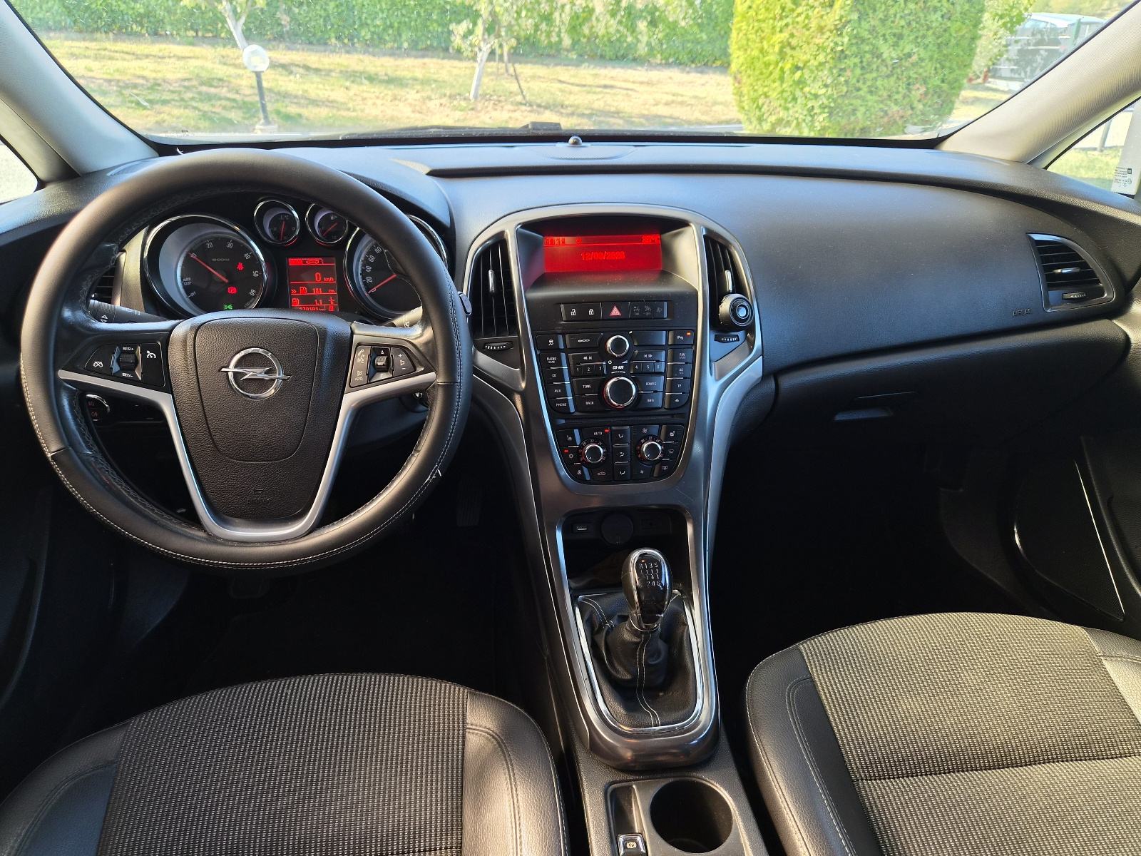 Opel Astra 1,7 CDTI Sport, fotografija 12