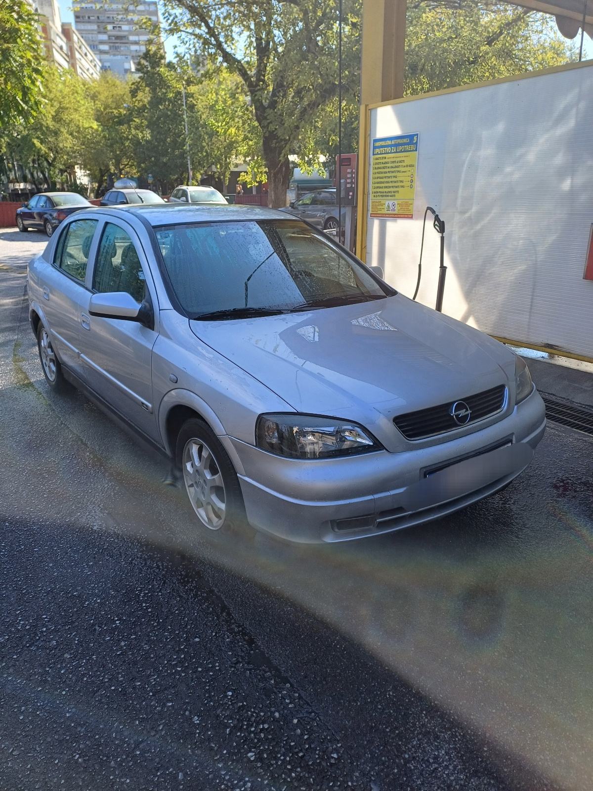 Opel Astra 1,7 DT reg 9/27 250tkm klima, fotografija 3