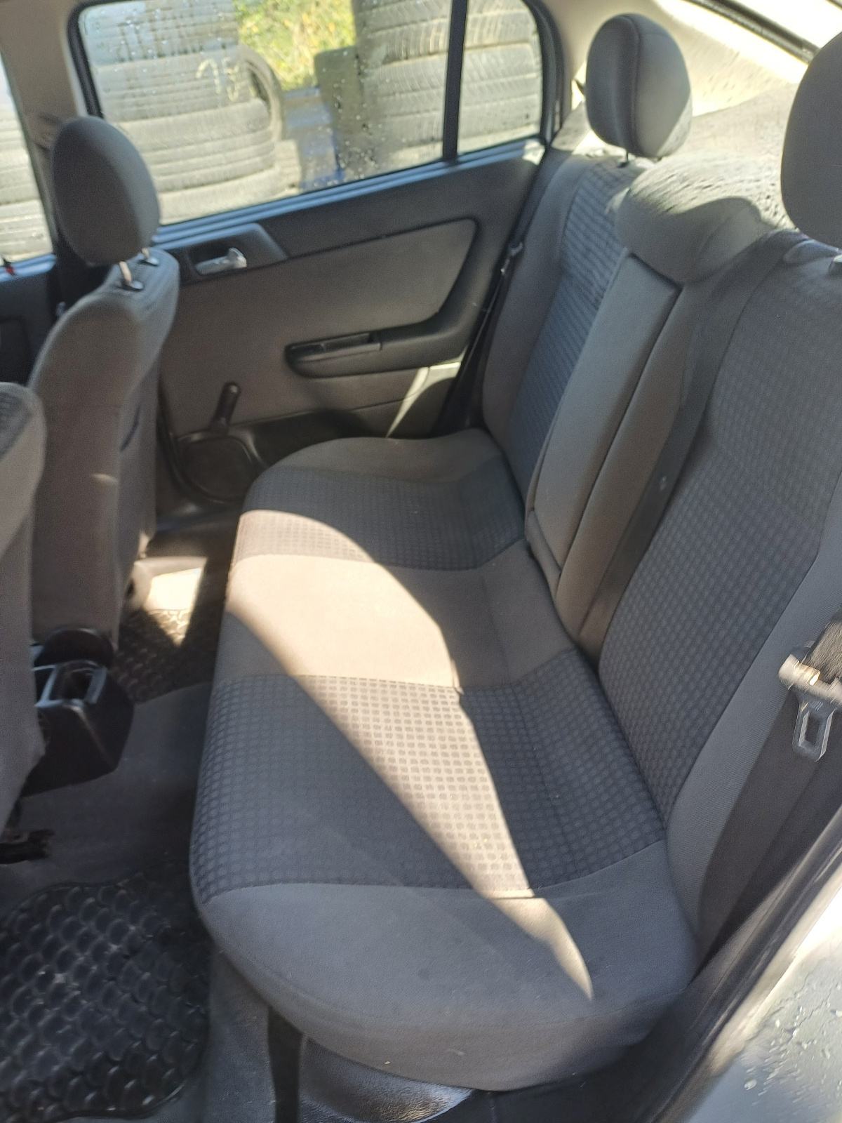 Opel Astra 1,7 DT reg 9/27 250tkm klima, fotografija 10