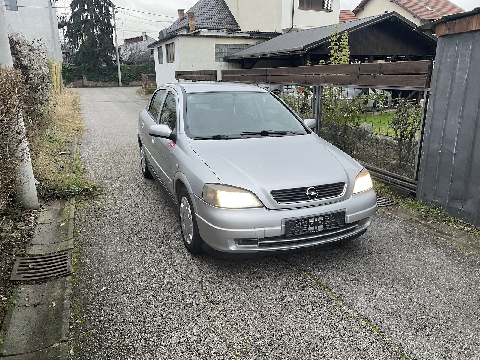 Opel Astra 1,7 DT, fotografija 2