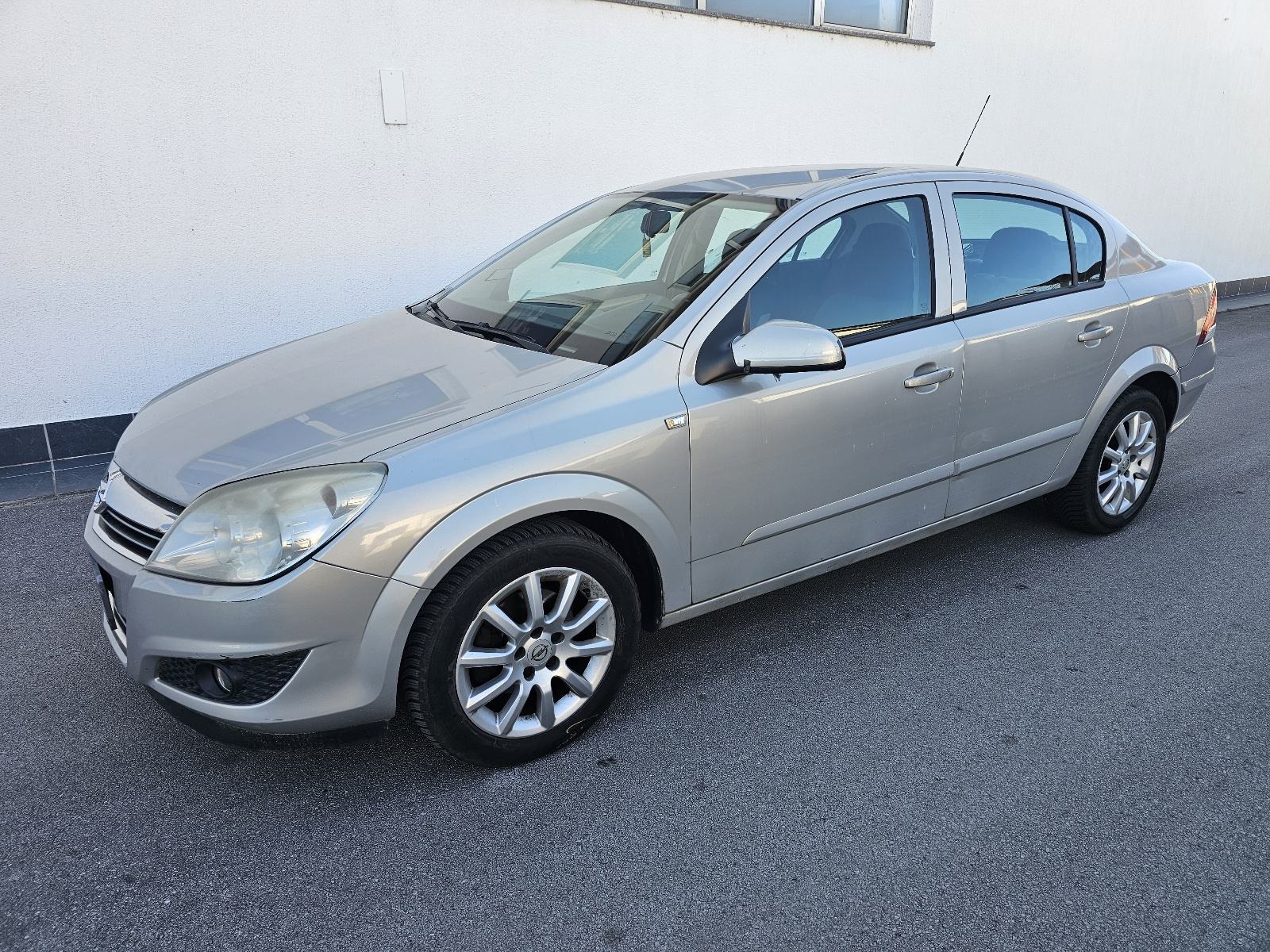 Opel Astra 1,8 benz 16V, 2008.g, Reg. 01/27, nije uvoz, prvi vlasnik!, fotografija 3