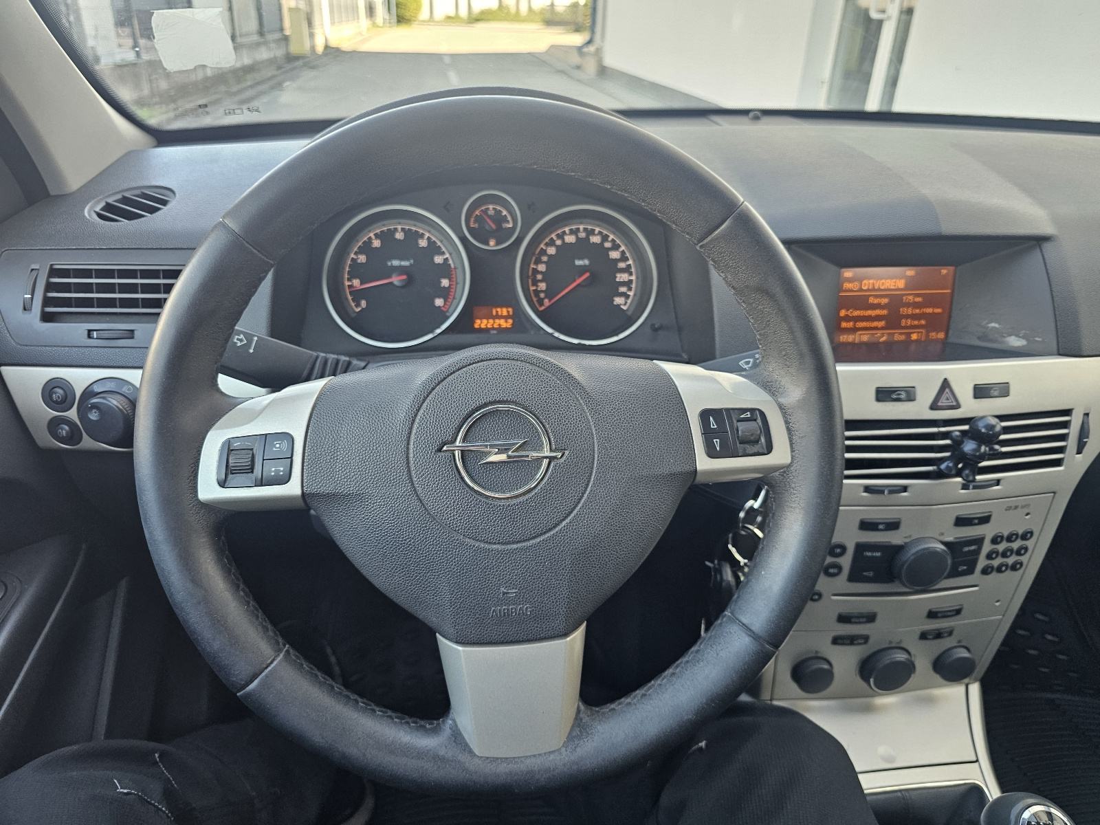 Opel Astra 1,8 benz 16V, 2008.g, Reg. 01/27, nije uvoz, prvi vlasnik!, fotografija 14