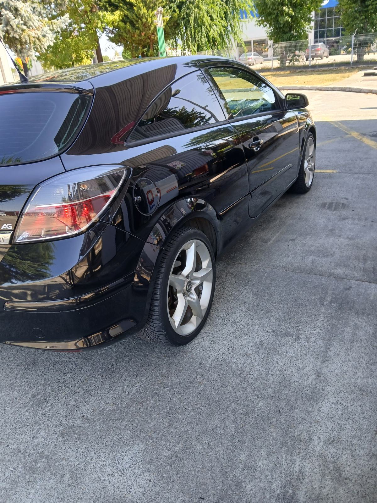 Opel Astra 1,9 CDTI Sport GTC, fotografija 11