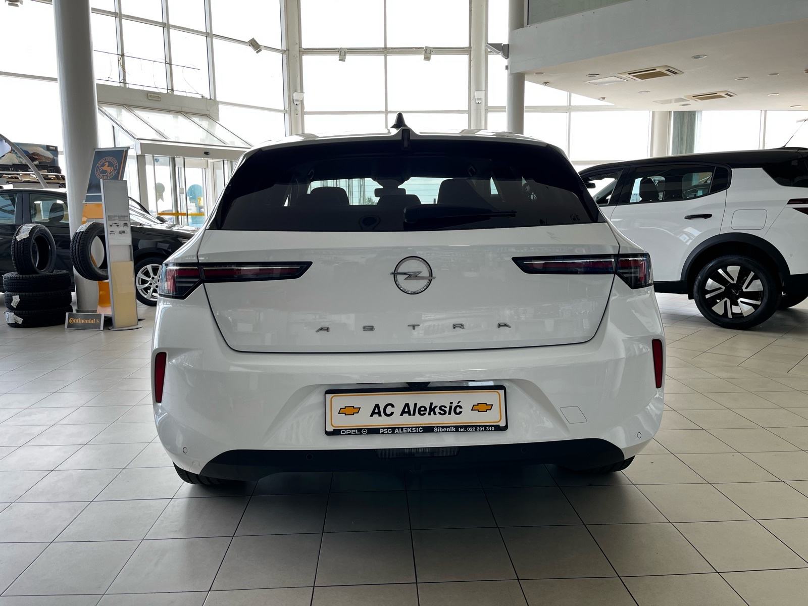 Opel Astra Business Edition 1,5D AT8 - JAMSTVO - AGR, Kamera, Keyless, fotografija 6