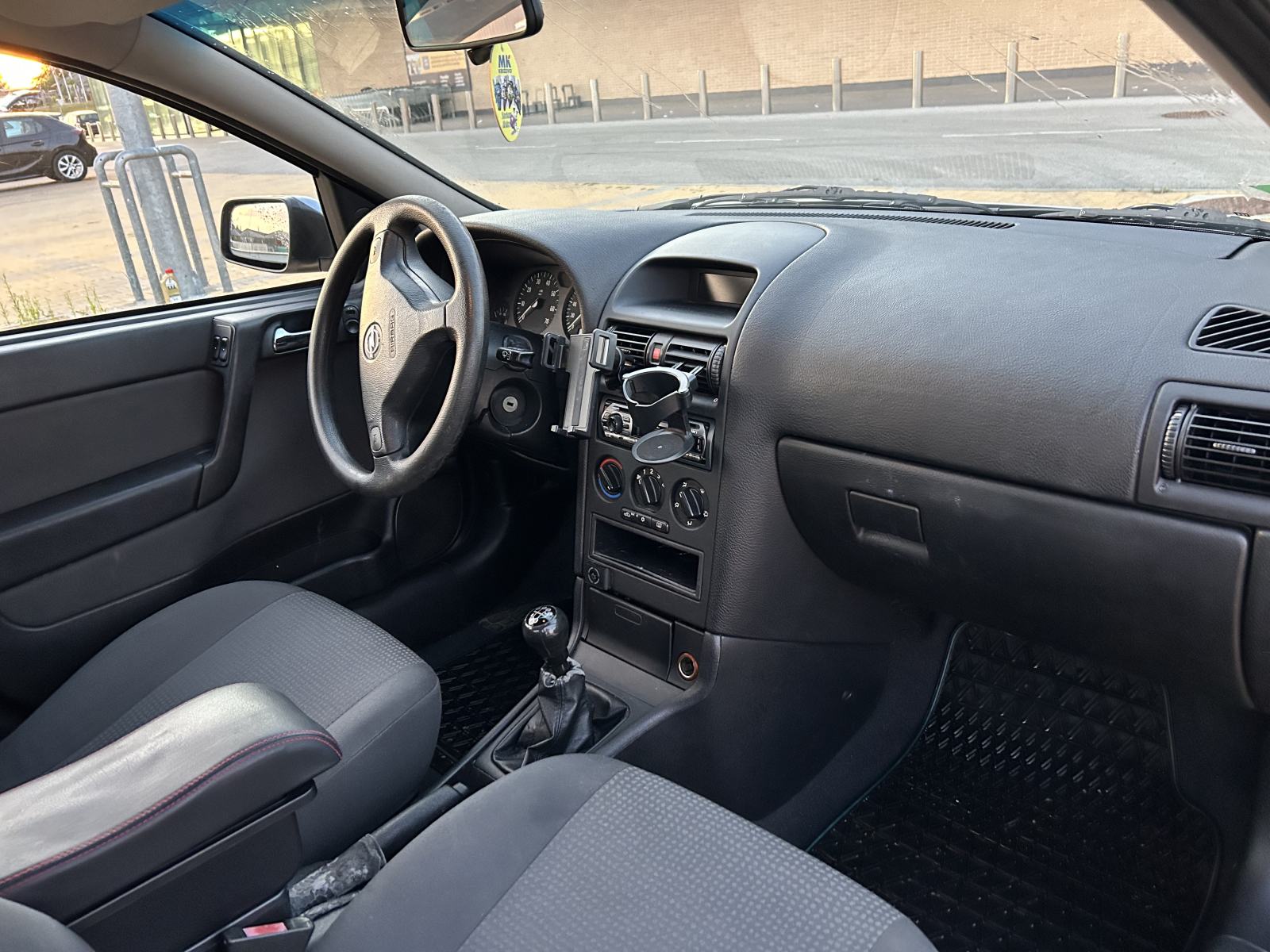 Opel Astra Classic twinport 1.4. + LPG (reg. do 3/2027), fotografija 14