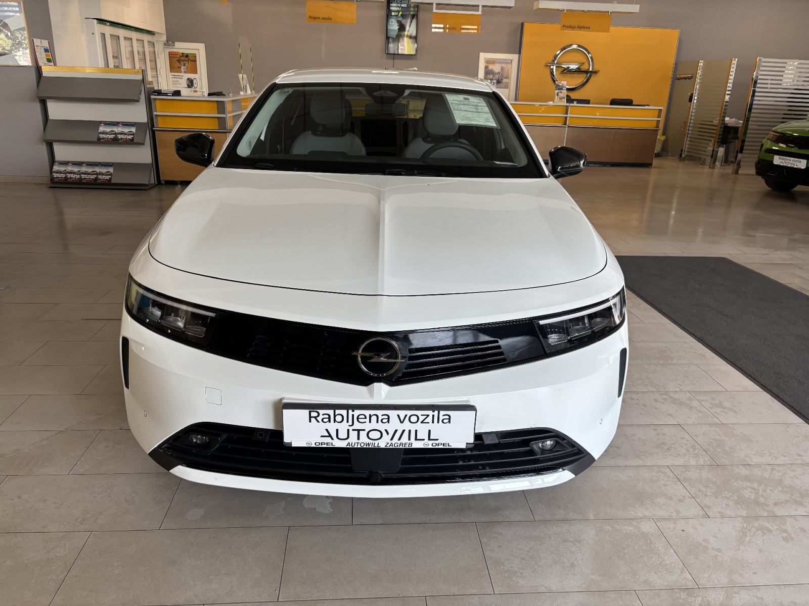 OPEL ASTRA EDITION F 1,2 XHL *LEASING BEZ UČEŠĆA!, fotografija 2