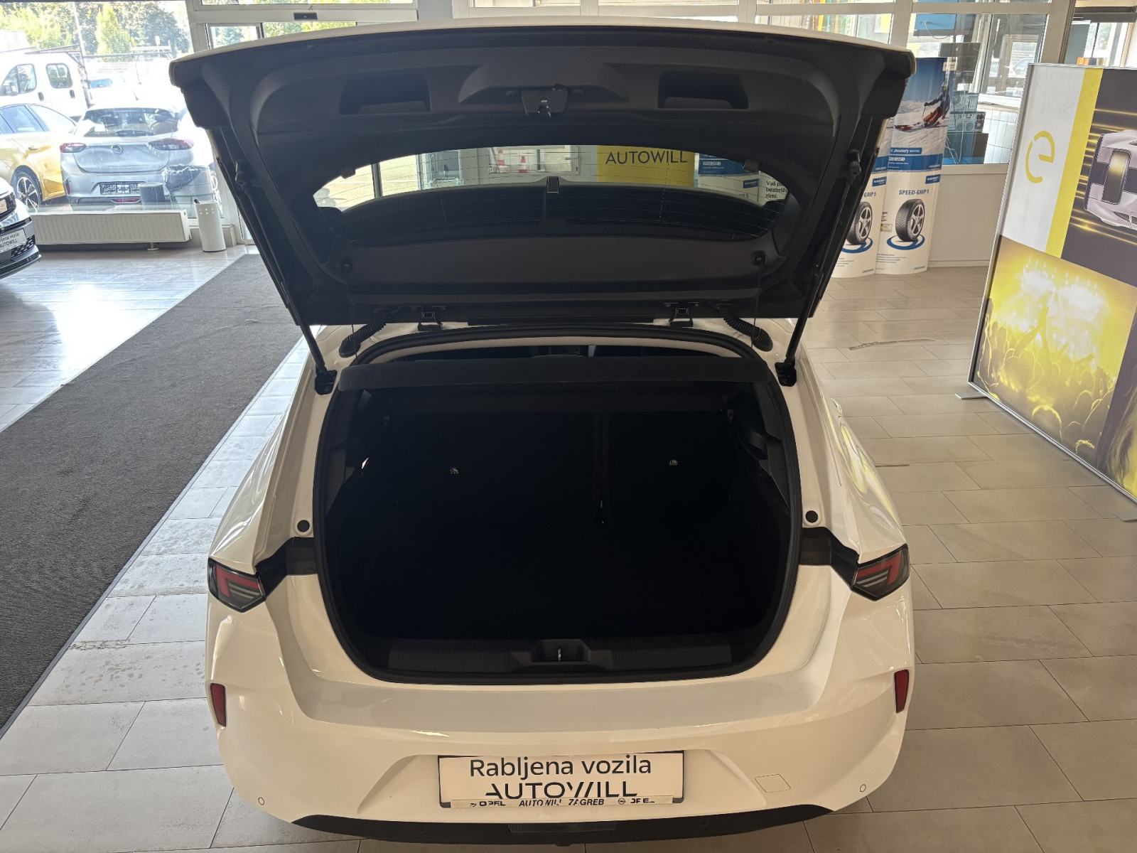 OPEL ASTRA EDITION F 1,2 XHL *LEASING BEZ UČEŠĆA!, fotografija 7