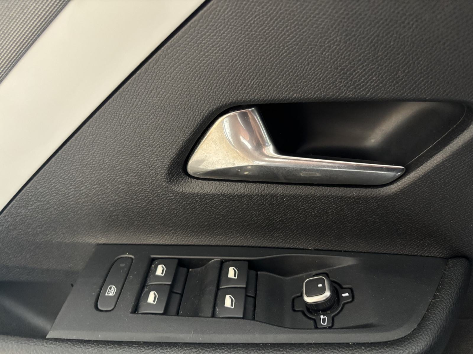 OPEL ASTRA EDITION F 1,2 XHL *LEASING BEZ UČEŠĆA!, fotografija 18