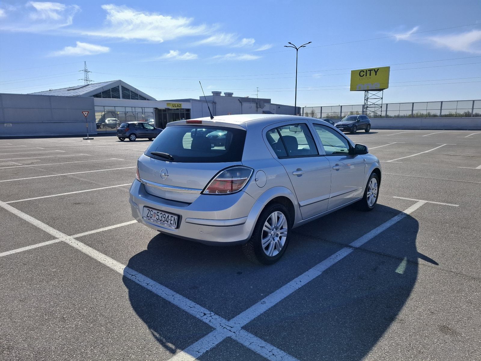 Opel Astra H, 1.6 benzin, HR Auto, 2011. godina, fotografija 6