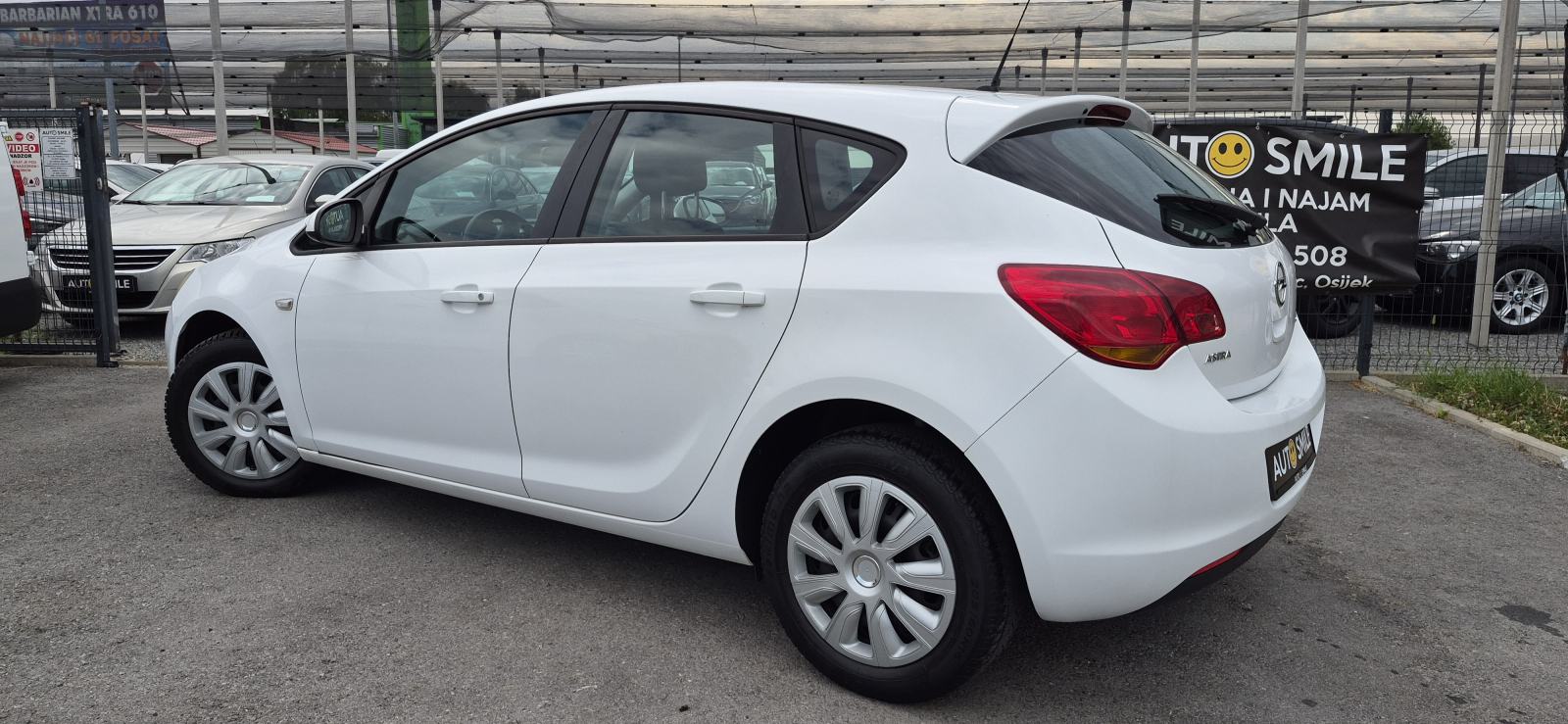 Opel Astra J 1,3 CDTI, KLIMA, TEMP, CENT. ZAKLJUČAVANJE, MAGLENKE..., pogled izvana - slika 4
