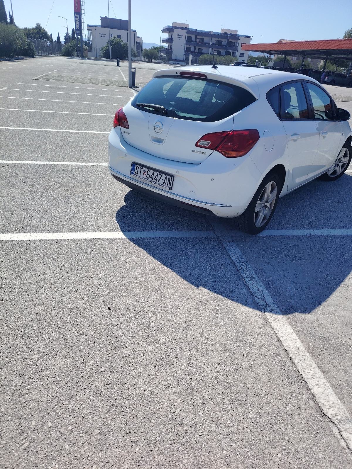 Opel Astra J 1.6 CDTI ecoflex, fotografija 3