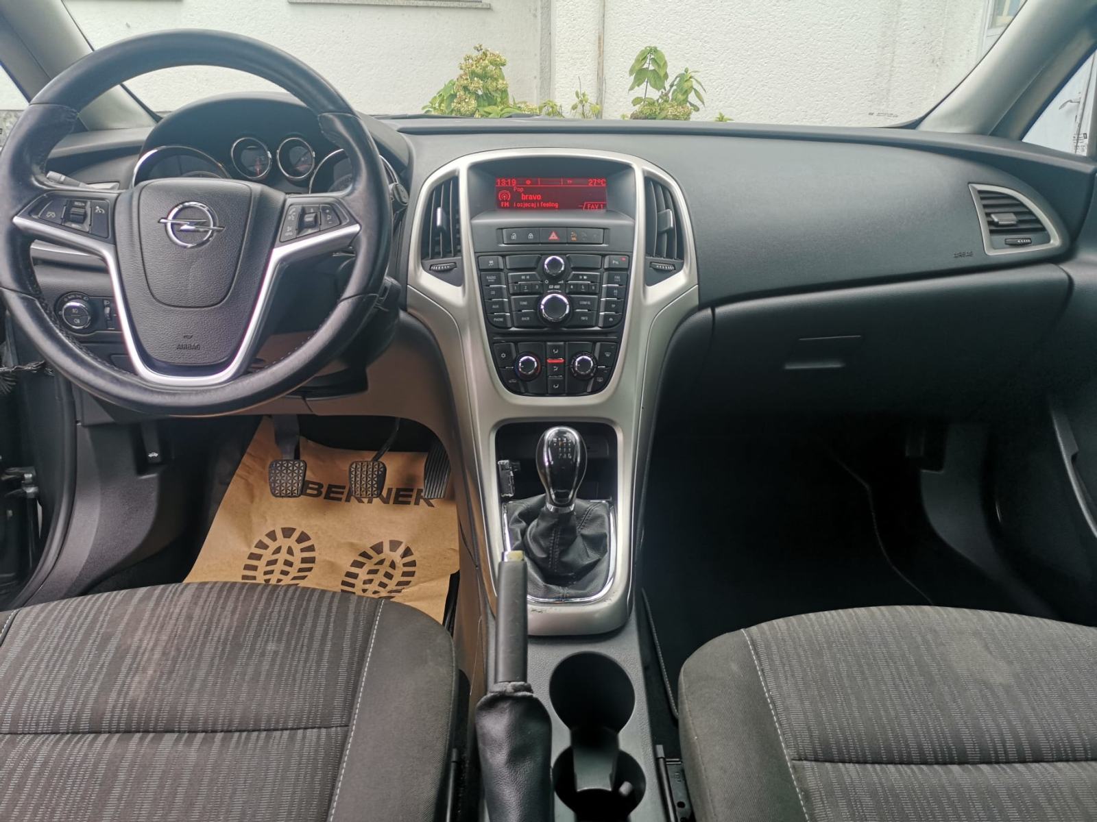 OPEL ASTRA J KARAVAN 1.7 CDTI KLIMA TEMPOMAT GRIJANJE SJEDALA REG 6/27, fotografija 11