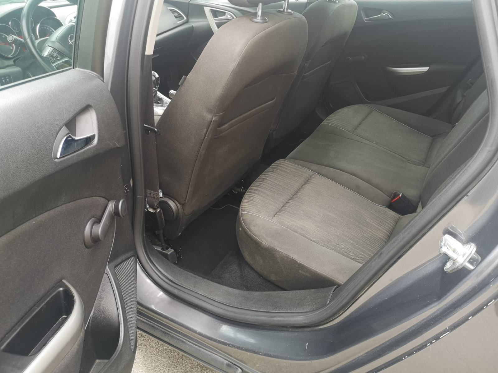 OPEL ASTRA J KARAVAN 1.7 CDTI KLIMA TEMPOMAT GRIJANJE SJEDALA REG 6/27, fotografija 13