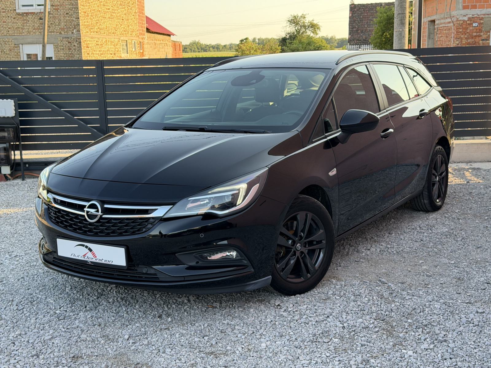 Opel Astra K Sports Tourer 1.6 CDTI, 100kW, 2018g, fotografija 4