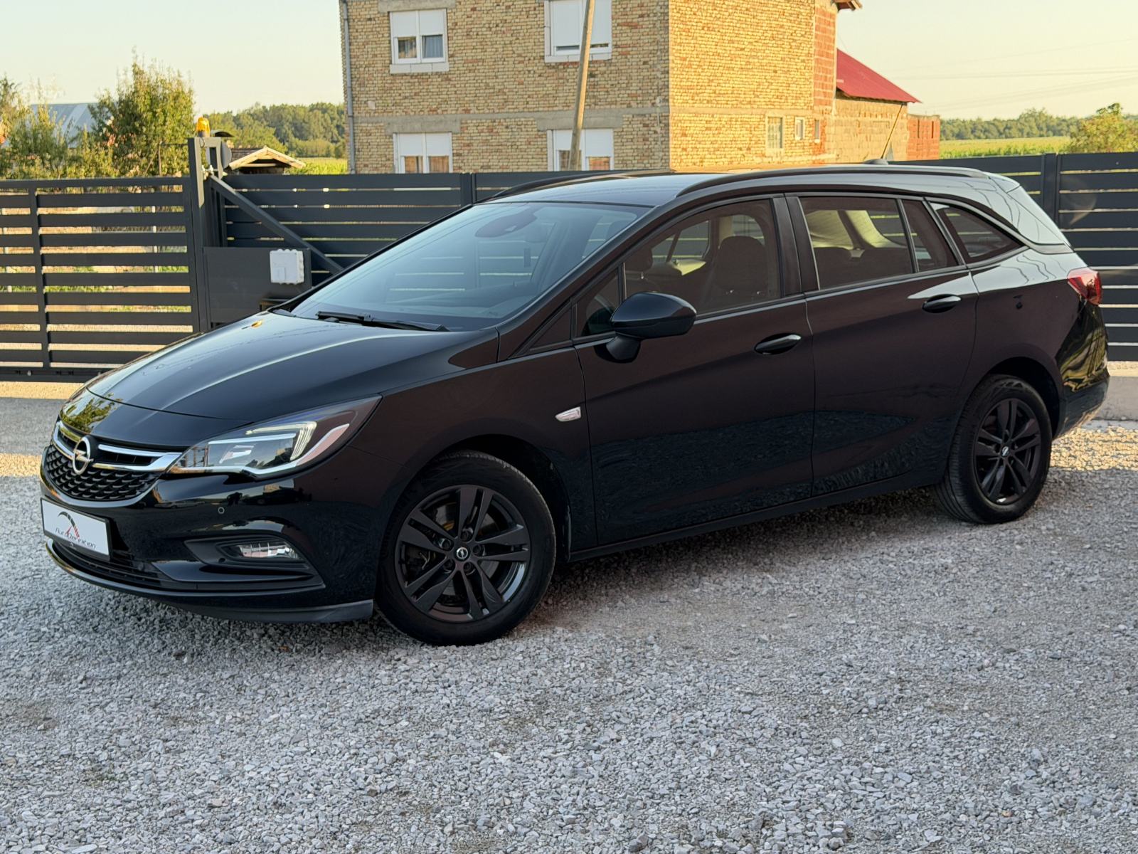 Opel Astra K Sports Tourer 1.6 CDTI, 100kW, 2018g, fotografija 5