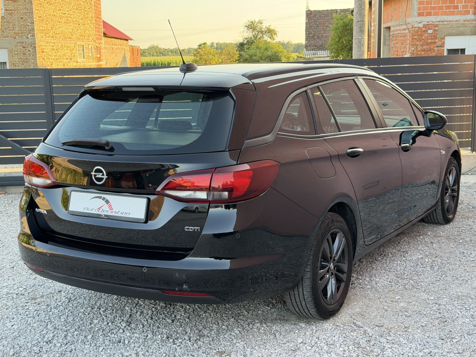 Opel Astra K Sports Tourer 1.6 CDTI, 100kW, 2018g, fotografija 8