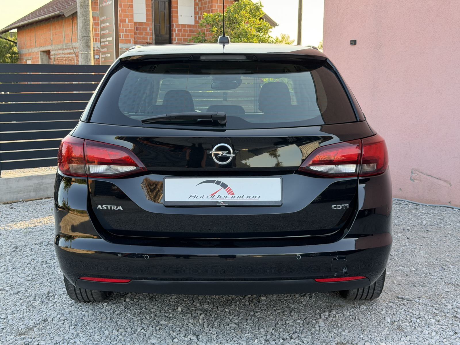 Opel Astra K Sports Tourer 1.6 CDTI, 100kW, 2018g, fotografija 9