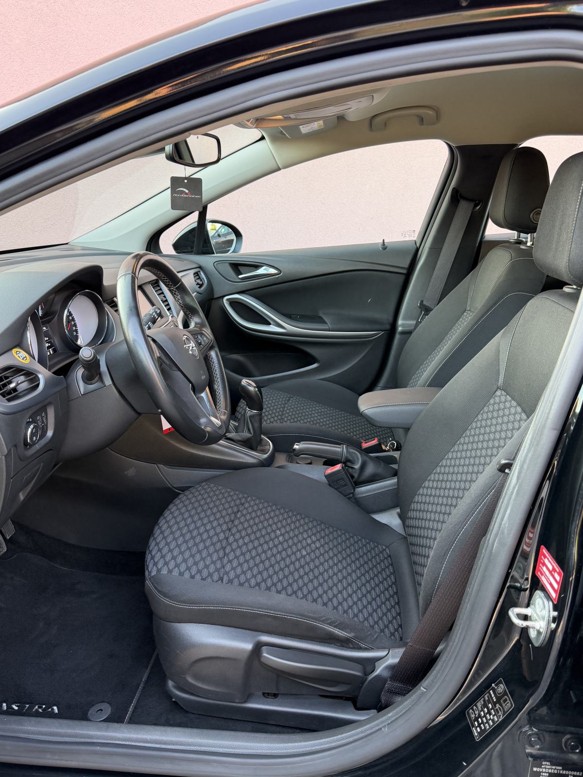 Opel Astra K Sports Tourer 1.6 CDTI, 100kW, 2018g, fotografija 15