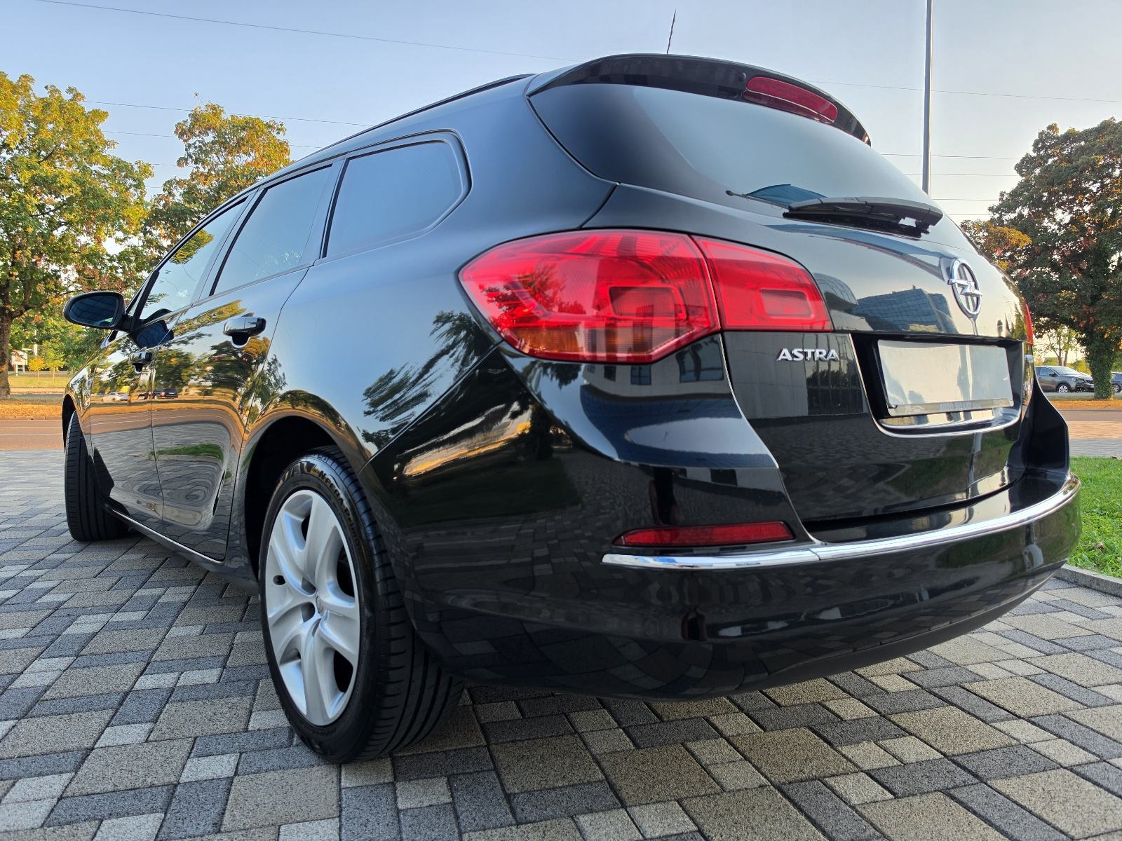 Opel Astra Karavan 1,3 CDTI **ENJOY**KLIMA**ODLIČNA**REG 1 GOD**, fotografija 7