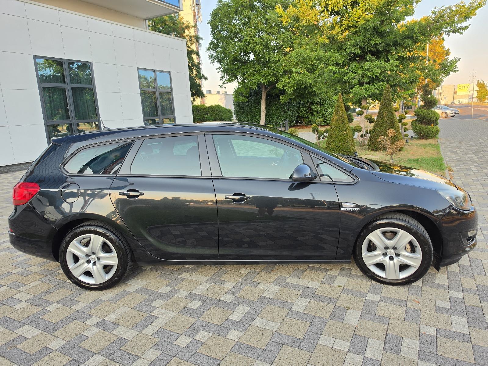 Opel Astra Karavan 1,3 CDTI **ENJOY**KLIMA**ODLIČNA**REG 1 GOD**, fotografija 12