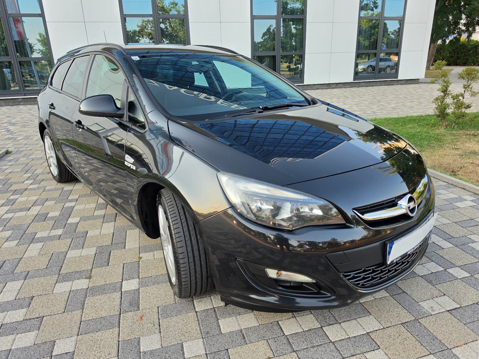 Opel Astra Karavan 1,3 CDTI **ENJOY**KLIMA**ODLIČNA**REG 1 GOD**, fotografija 14