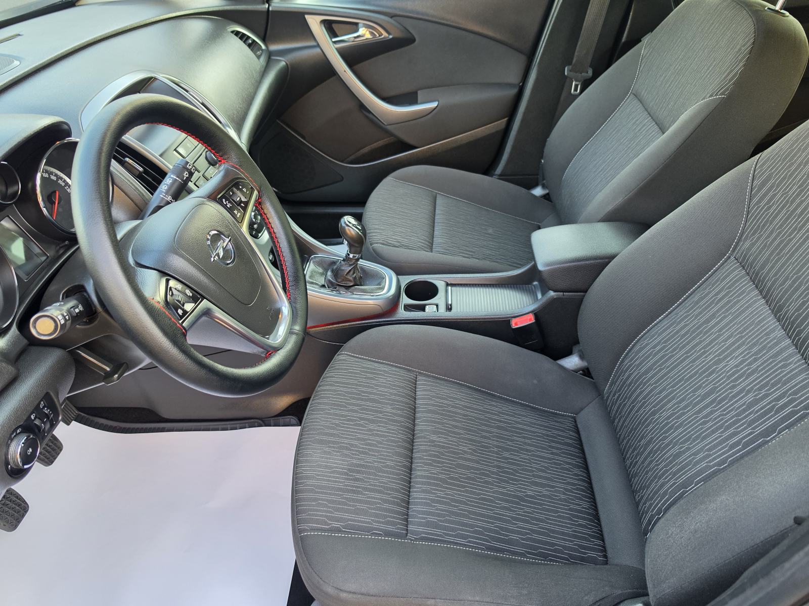 Opel Astra Karavan 1,3 CDTI **ENJOY**KLIMA**ODLIČNA**REG 1 GOD**, fotografija 18