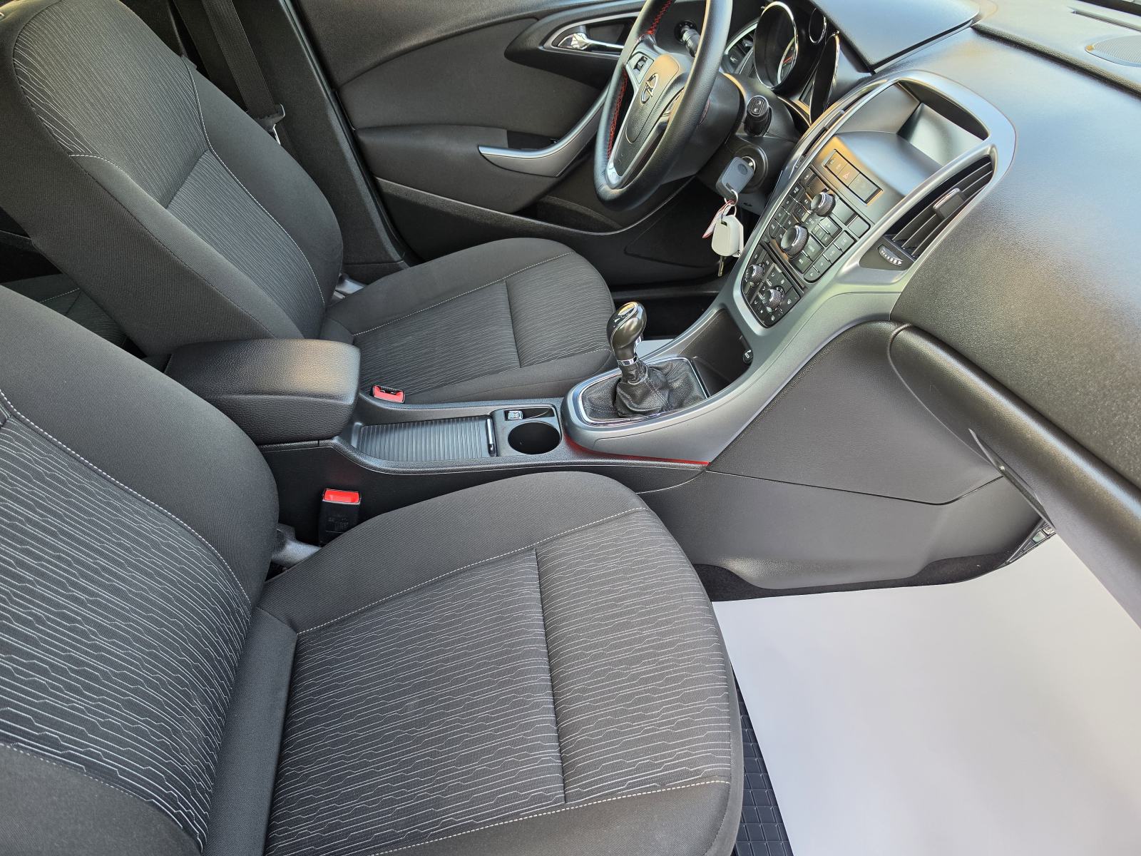 Opel Astra Karavan 1,3 CDTI **ENJOY**KLIMA**ODLIČNA**REG 1 GOD**, fotografija 20