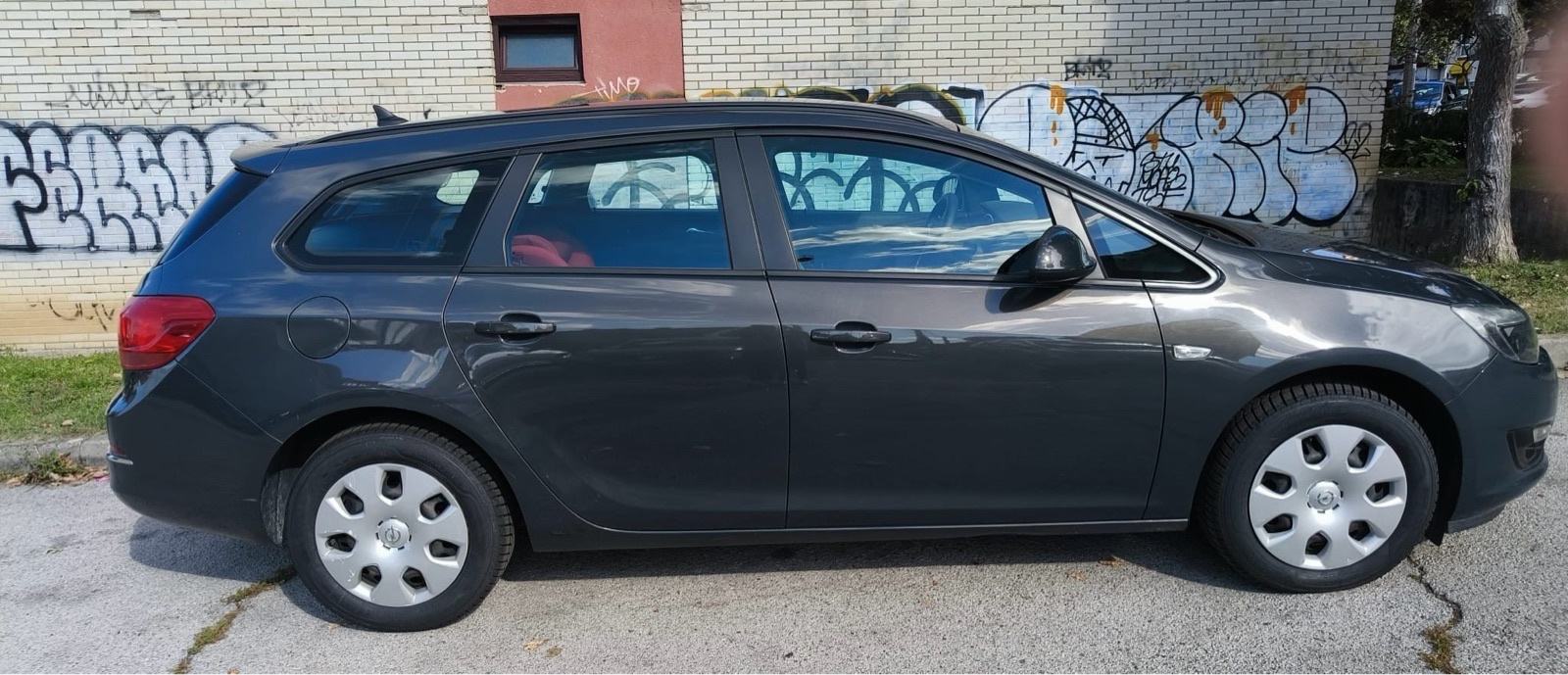 Opel Astra Karavan 1.3 CDTI, fotografija 2