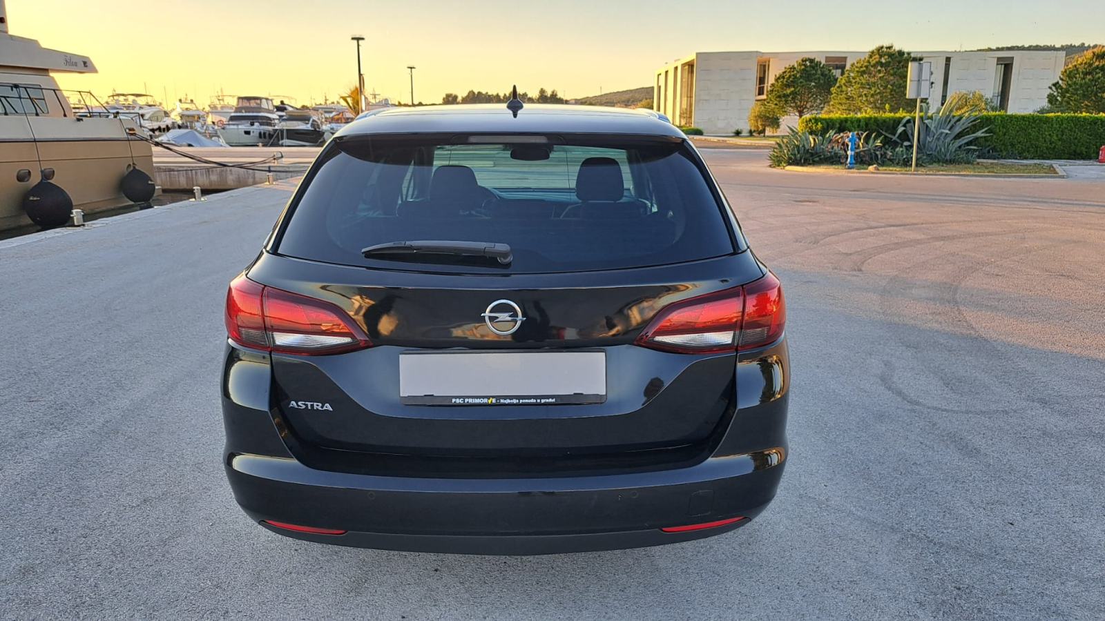 Opel Astra Karavan1.4Turbo 110kw 150ks 2019god,Nije Uvoz,Besprijekorna, fotografija 8