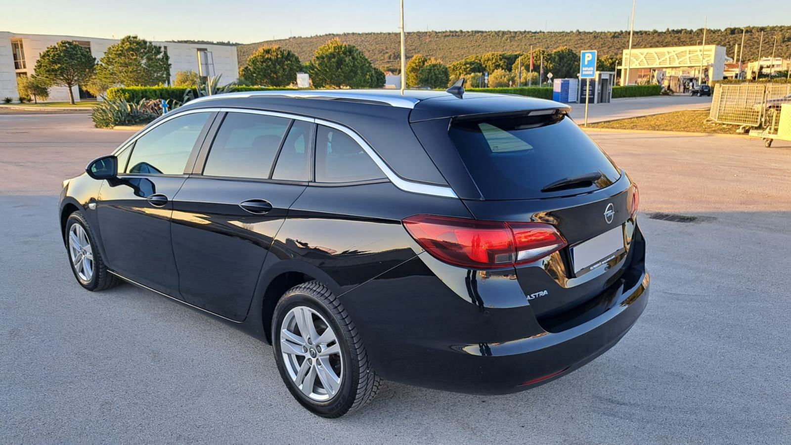 Opel Astra Karavan1.4Turbo 110kw 150ks 2019god,Nije Uvoz,Besprijekorna, fotografija 9