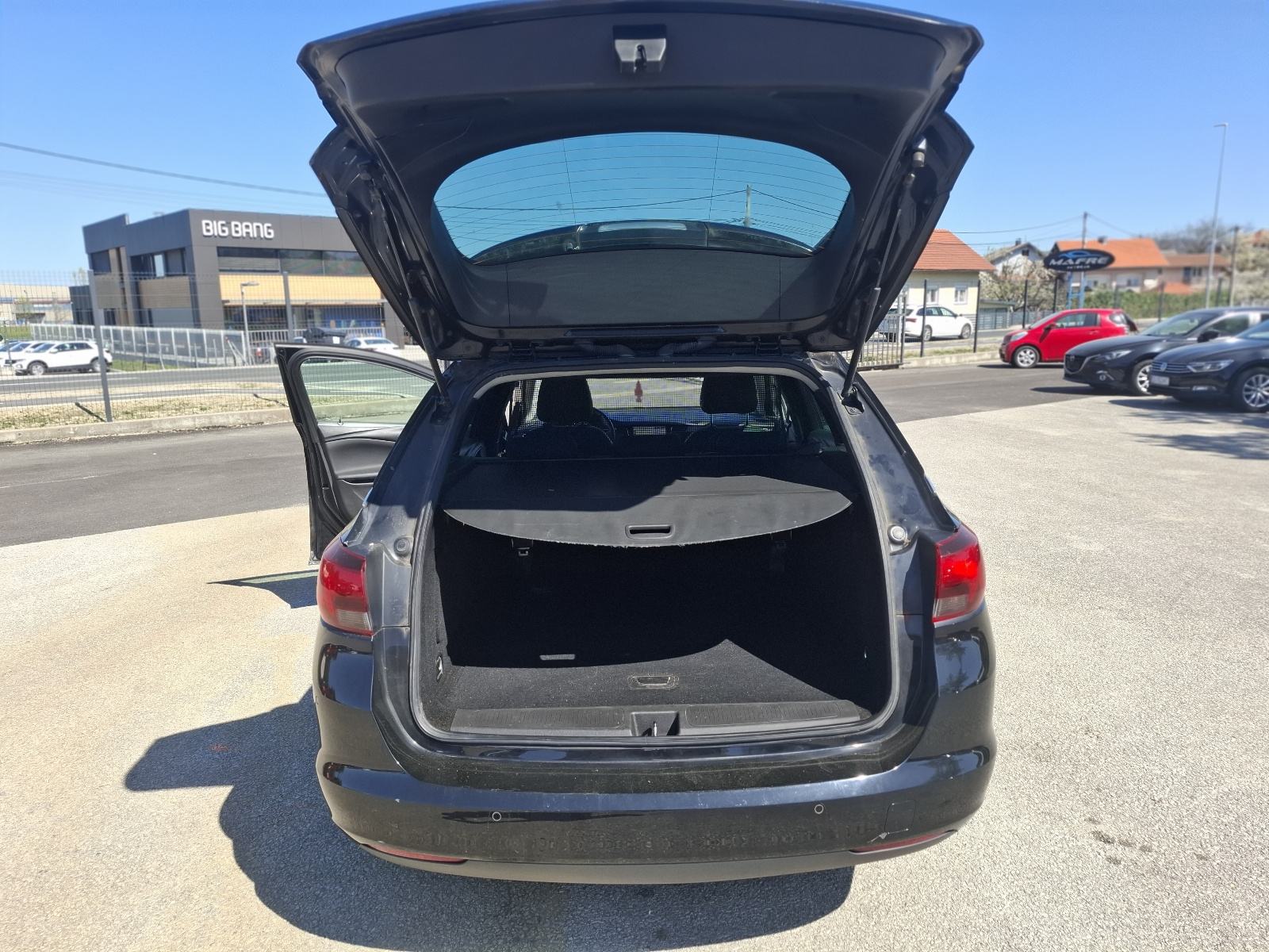 Opel Astra Karavan 1.5 CDTI-NAVIGACIJA-KAMERA-PARK SENZORI-REG03/2027, fotografija 17