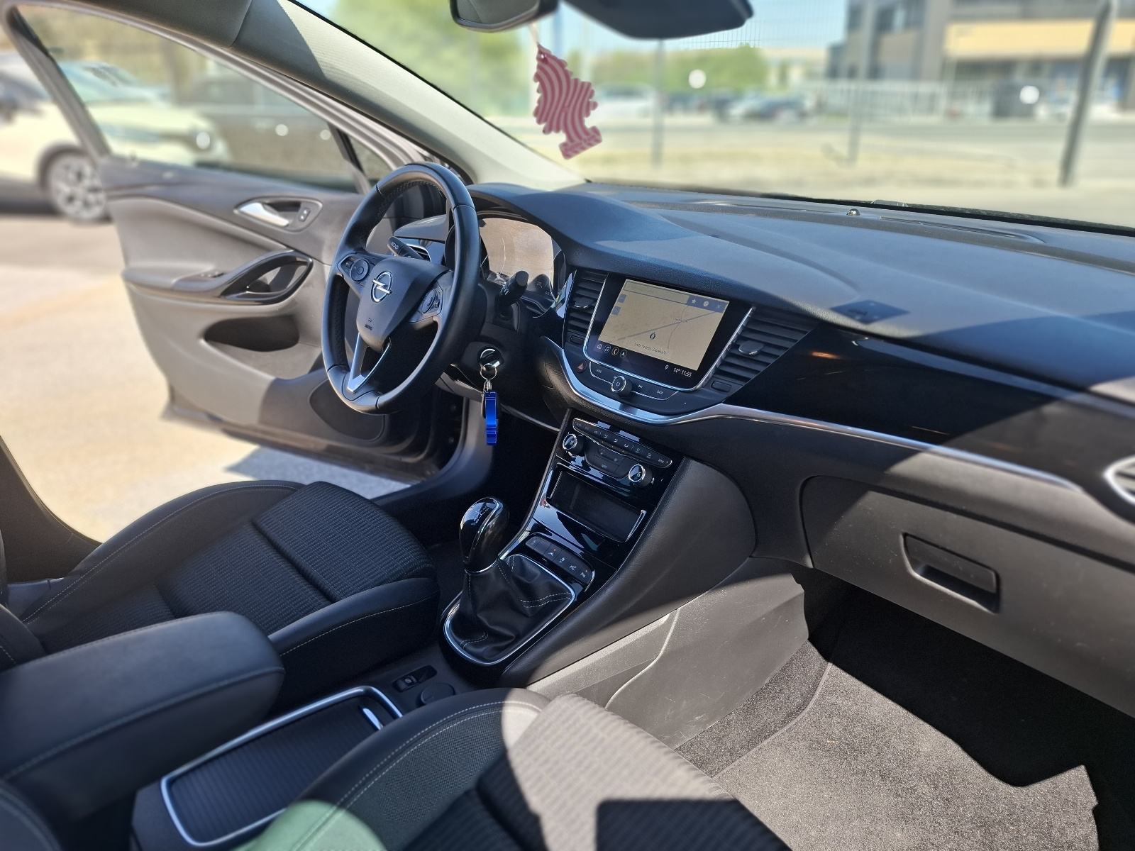 Opel Astra Karavan 1.5 CDTI-NAVIGACIJA-KAMERA-PARK SENZORI-REG03/2027, fotografija 19