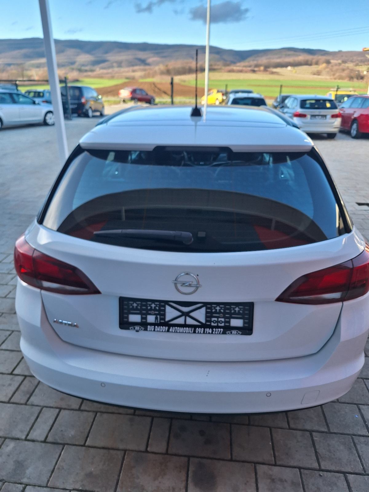 Opel Astra Karavan 1,5 D automatik REGISTRIRAN 1 GOD//2020//, fotografija 4