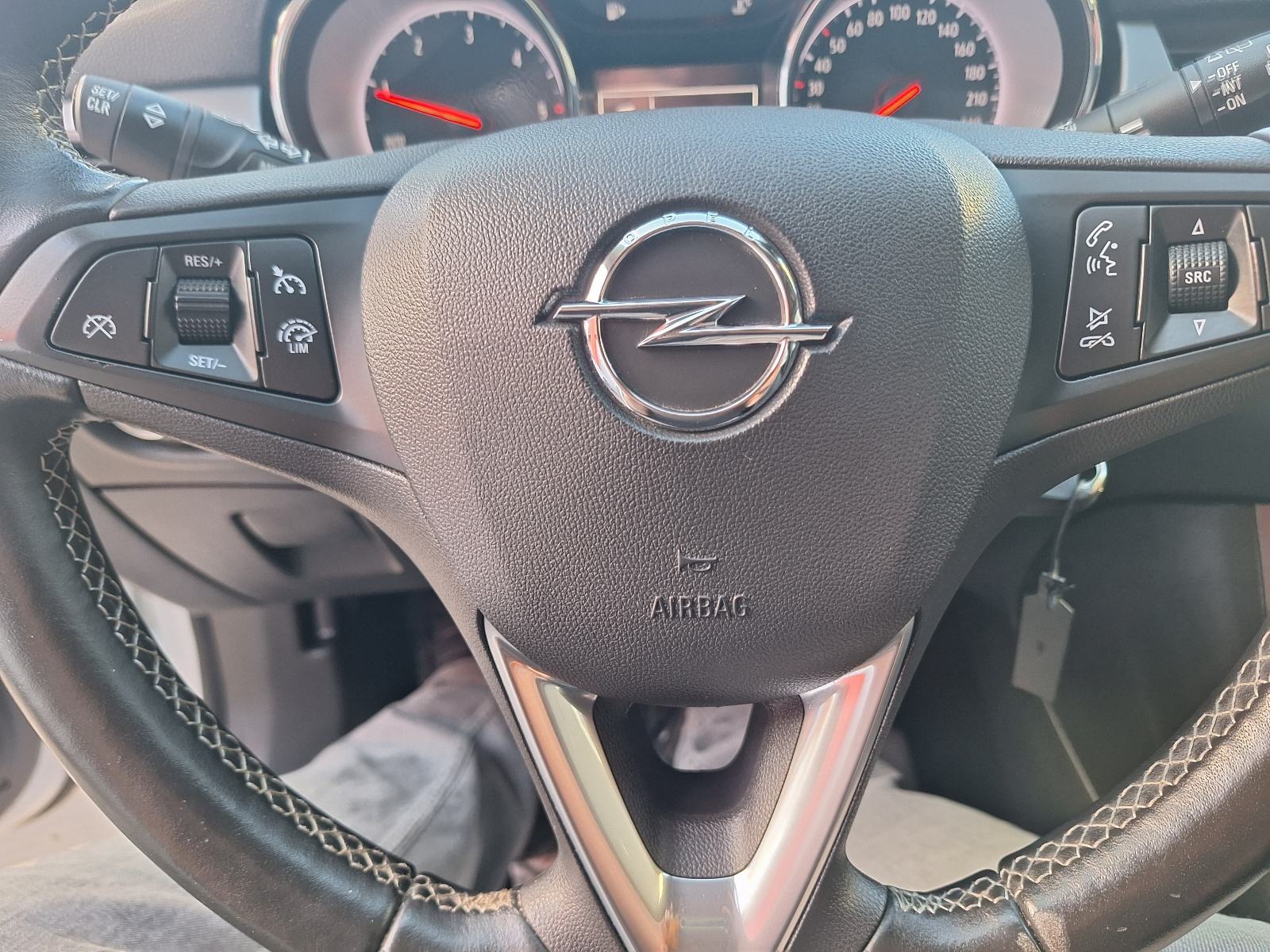 Opel Astra Karavan 1,5 D automatik REGISTRIRAN 1 GOD//2020//, fotografija 14