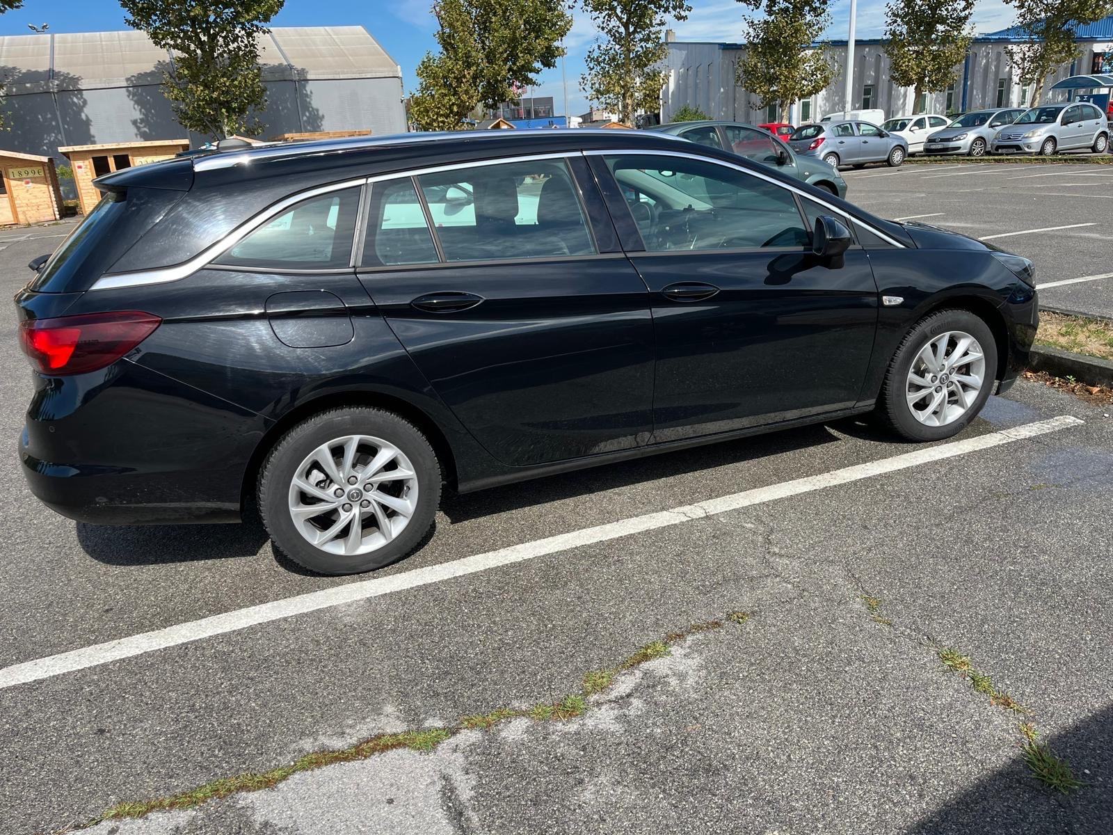 Opel Astra Karavan 1,5 CDTI automatik, fotografija 9