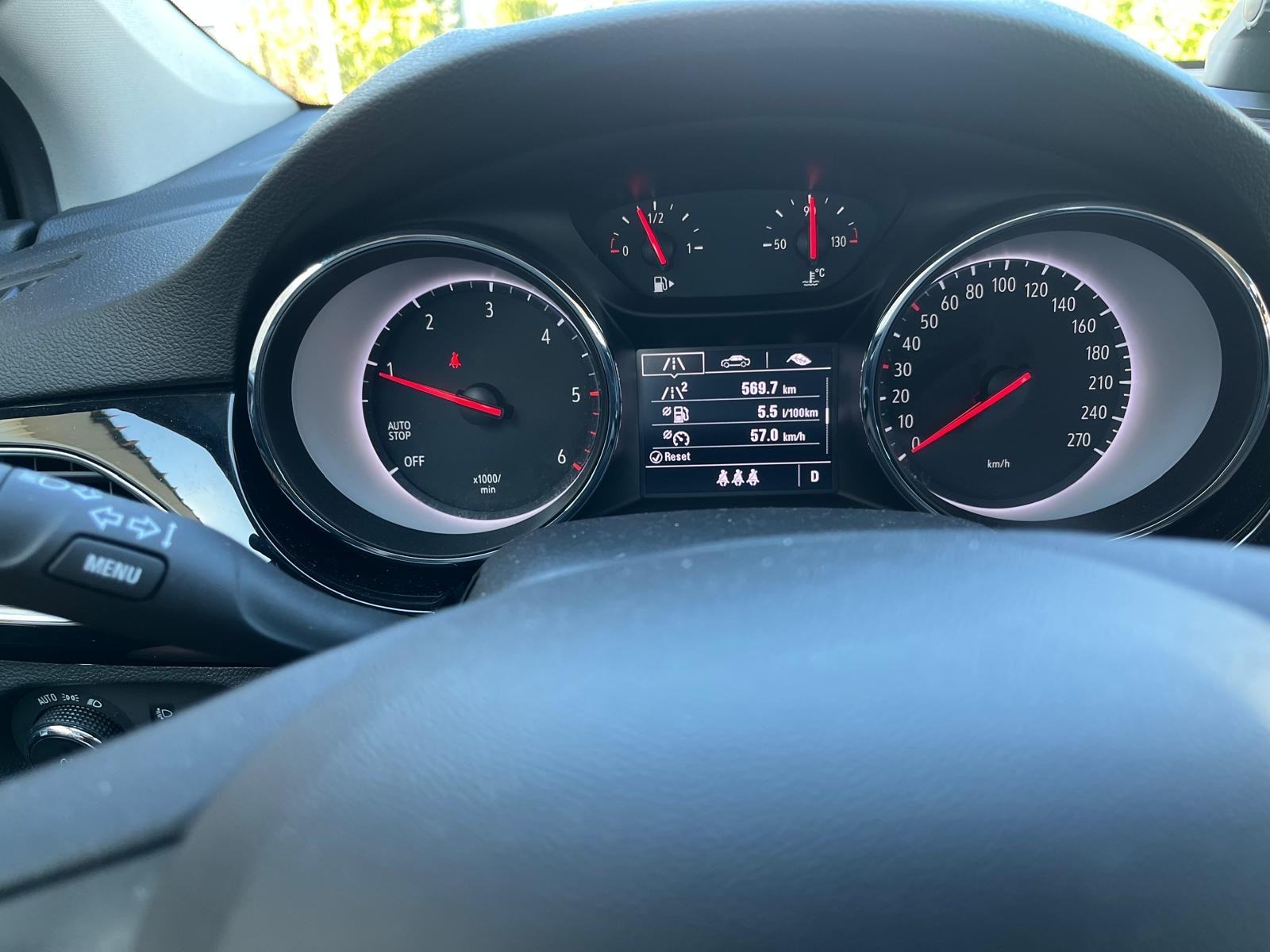 Opel Astra Karavan 1,5 CDTI automatik, fotografija 14