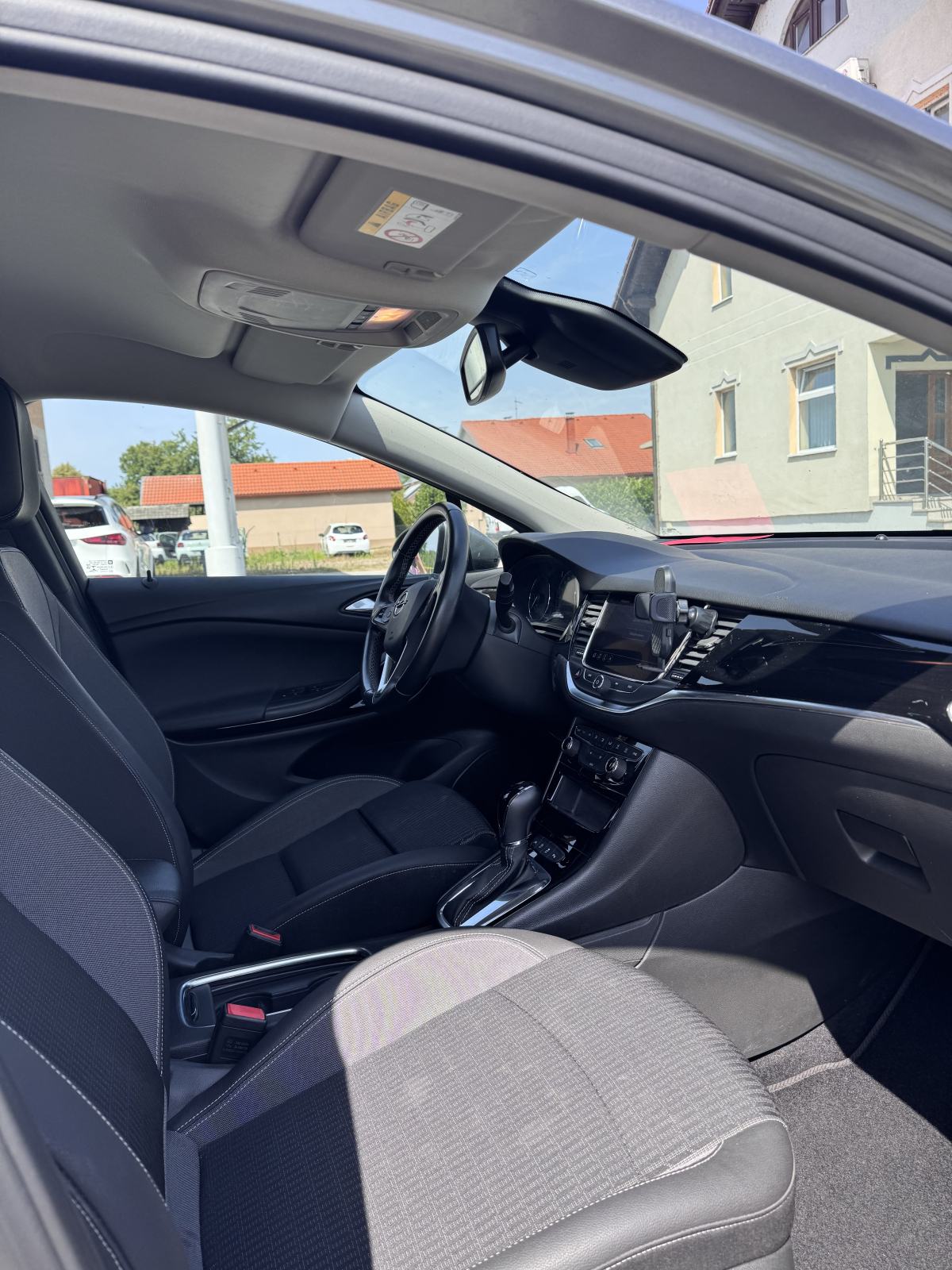 Opel Astra Karavan 1,5 D, fotografija 6