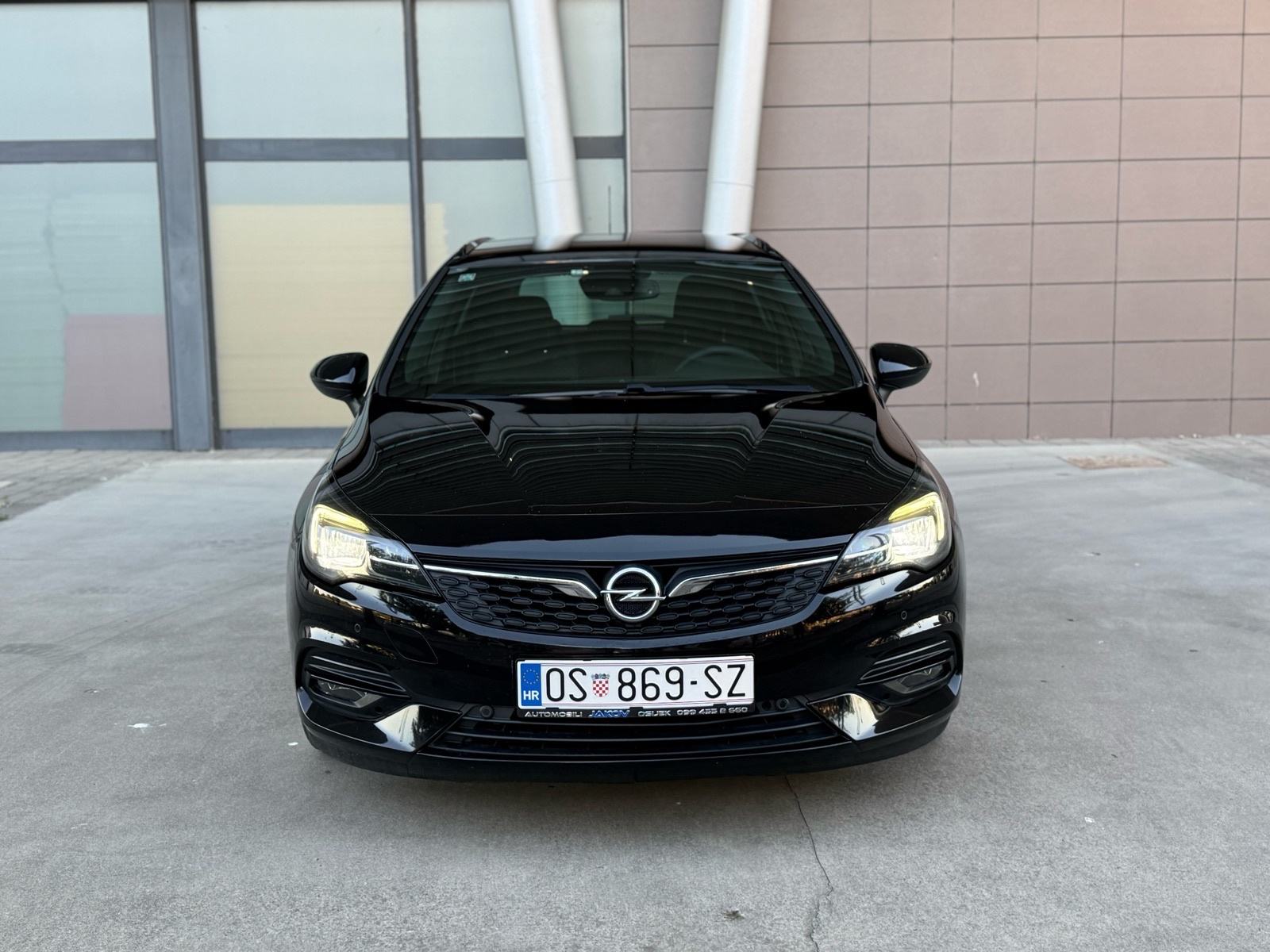 Opel Astra Karavan 1,5 CDTi. Kamera. Klima. Navigacija. Park.Senzori, fotografija 3
